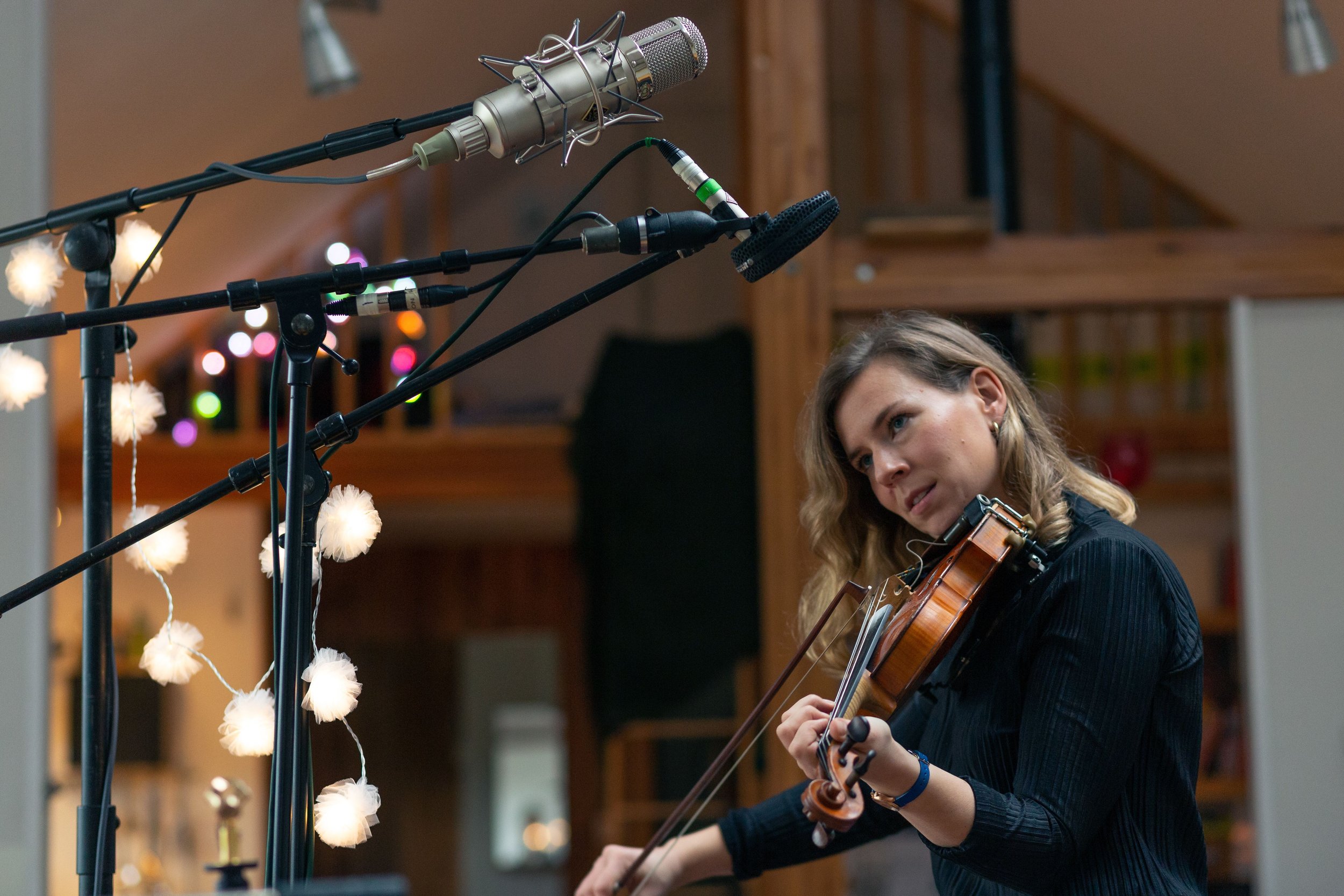 Hannah solo fiddle.jpeg