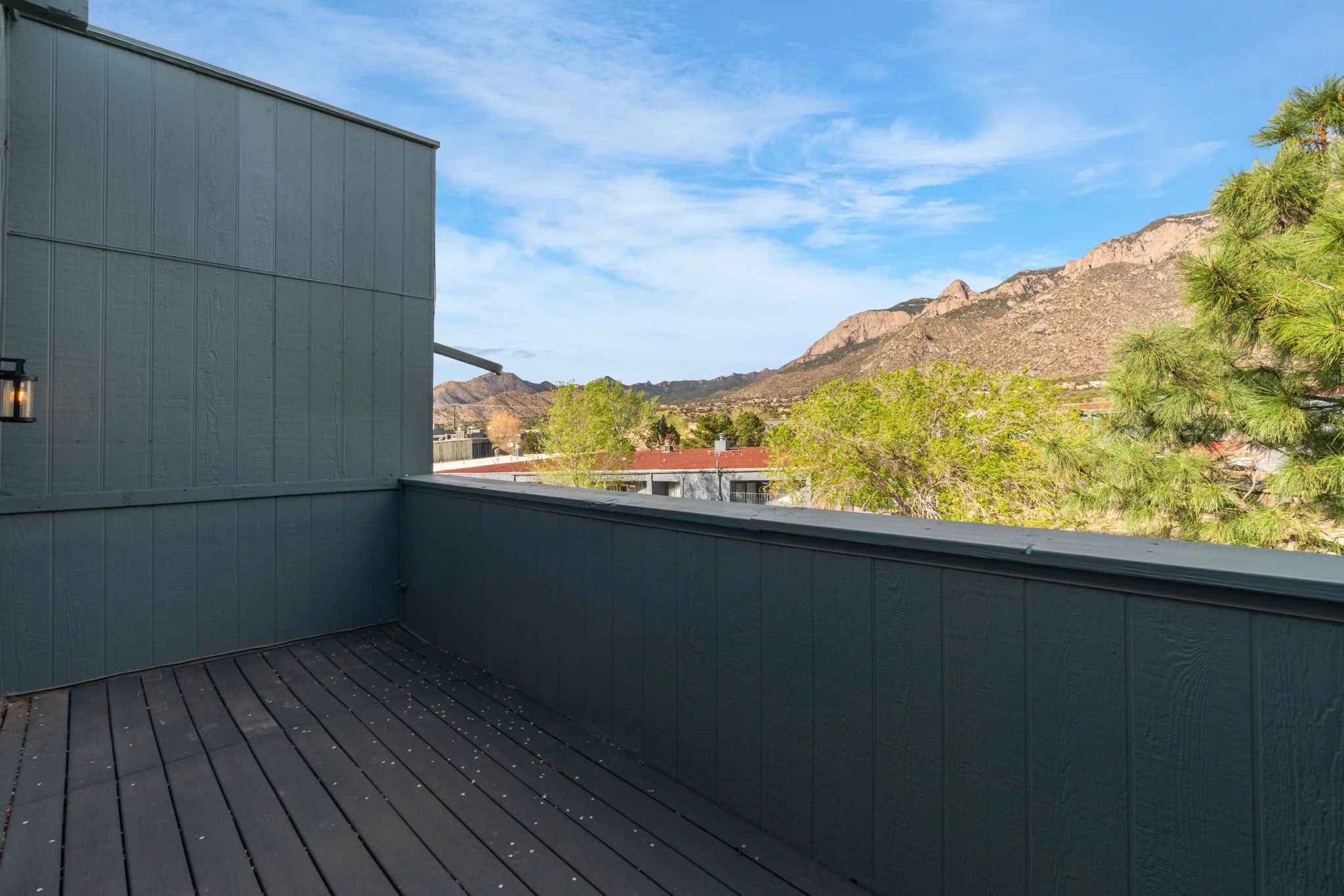 28-web-or-mls-720-tramway-ln-ne.jpg