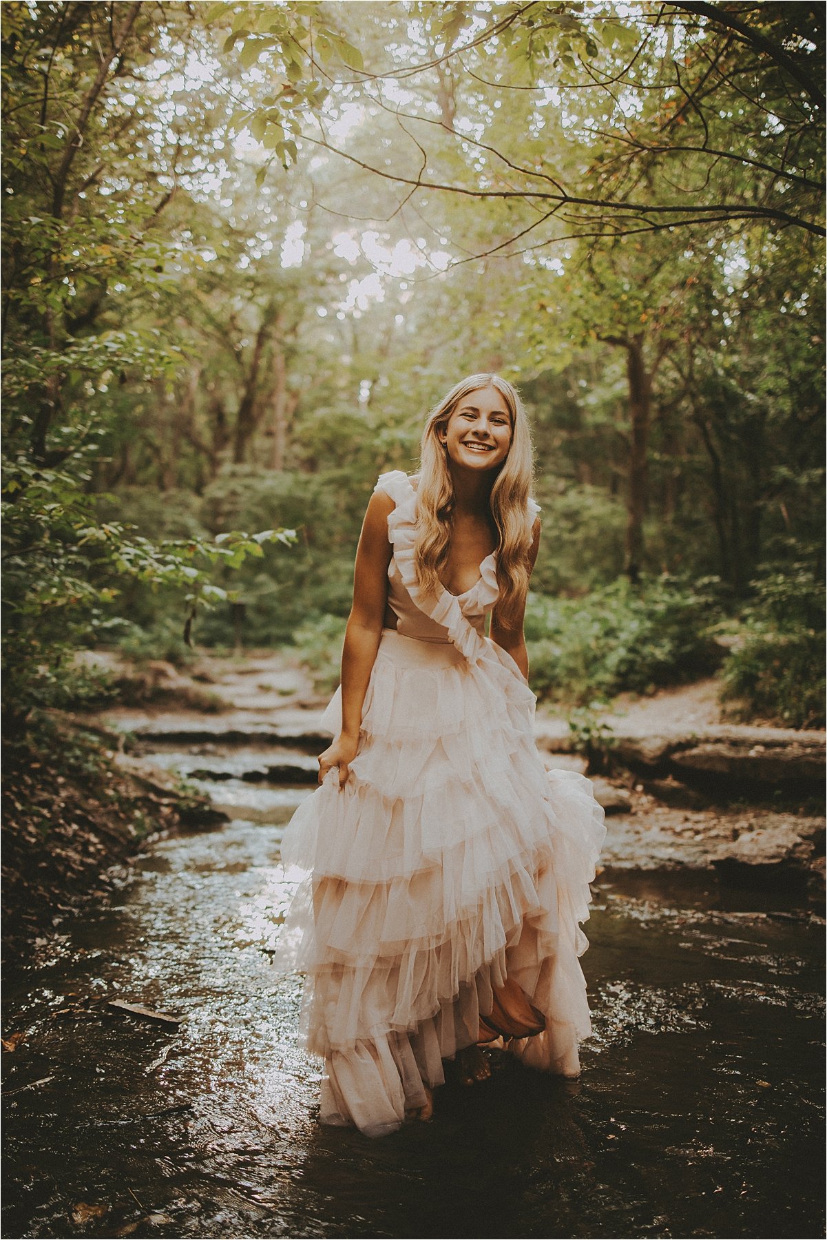 Nebraska_Senior_Portrait_Photographer_0396.jpg