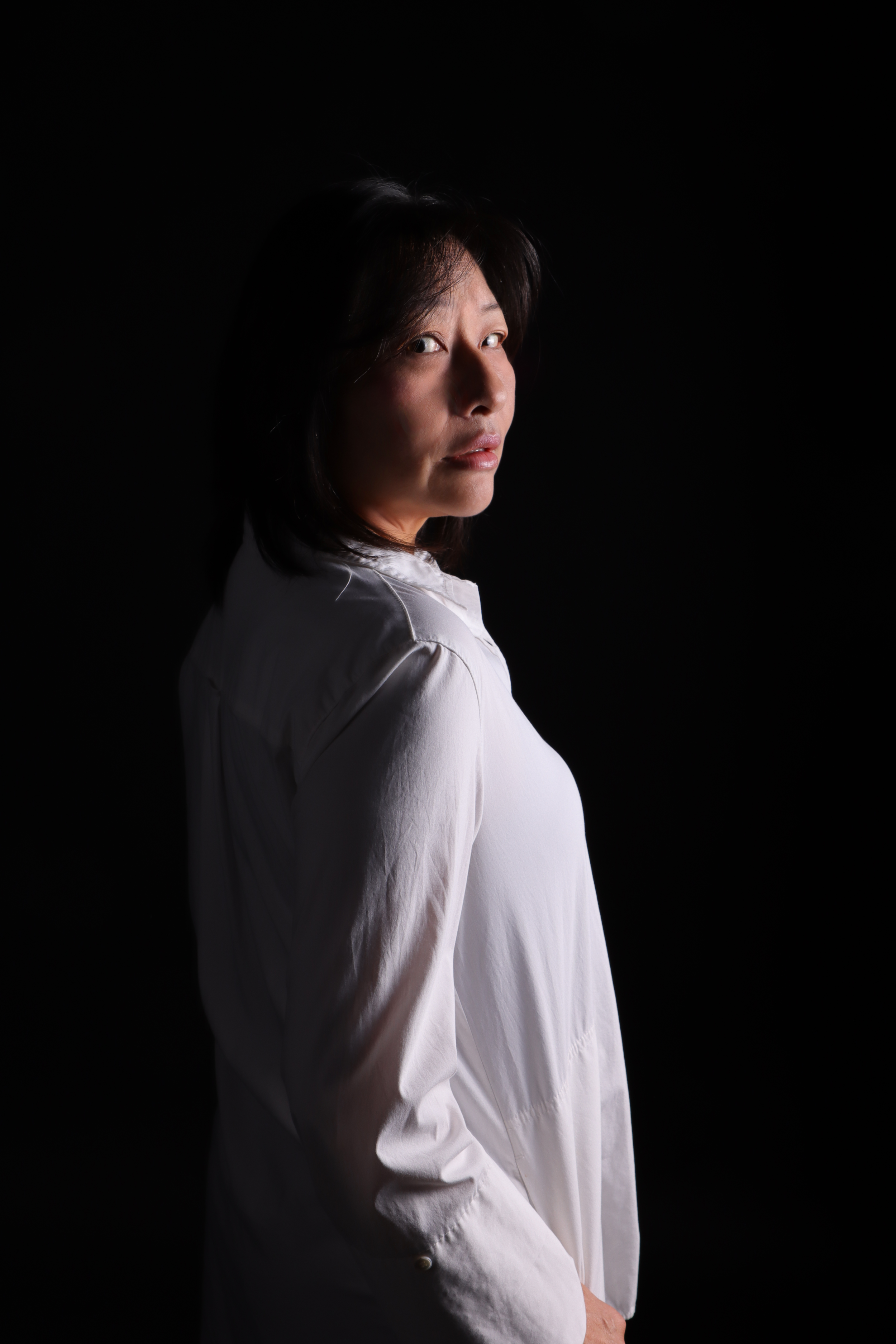 black backdrop portrait.png