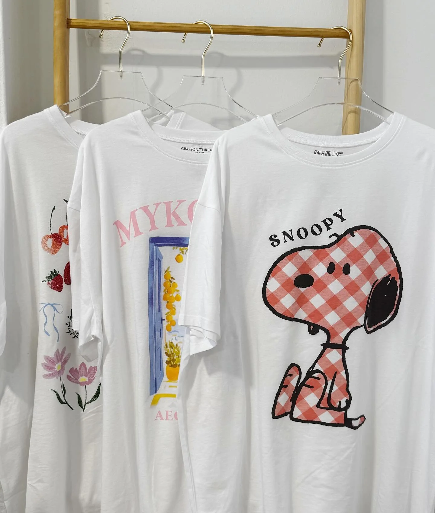 cherry-picked cuteness 🍒, mediterranean daydreams 🌞, hello kitty surfing 🏄🏻&zwj;♀️ 🌸 and a gingham snoopy moment? ✨ say less!!!

new drop just landed in macy&rsquo;s &mdash; aka your summer staples are calling! ☀️

shop now in select macy&rsquo;