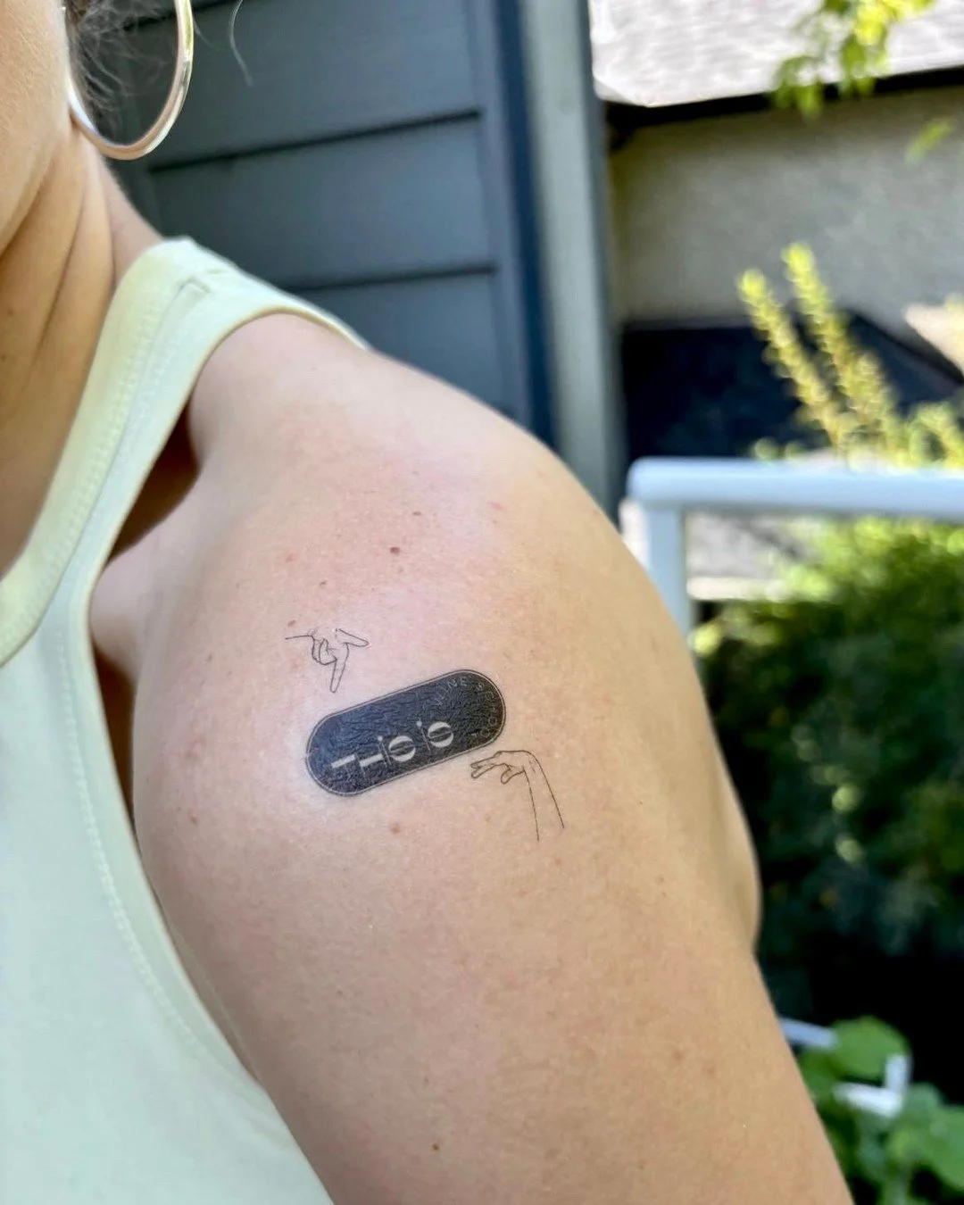 This just in: we have temporary tattoos!!! Our pal @egordesign.co helped us craft our little pill-shaped logo three years ago and we have really put it everywhere now. 

Stay tuned as we&rsquo;re excited to hand them out at future events, find them a