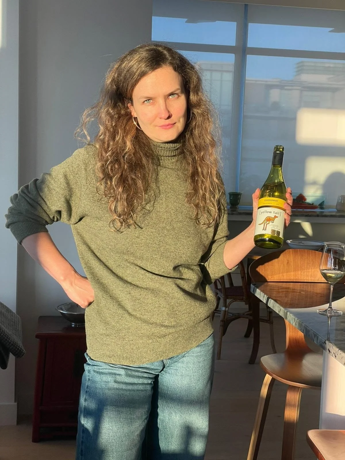 And as we say in Qu&eacute;bec, a big 👏🏻 M E R D E 👏🏻 to Kelcie who is awaiting her result to become a Master of Wine after a crazy week of exams, which took place over 3 days and included blind tasting over 36 (!!!) wines! 

💡Did you know that 