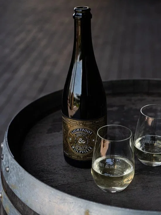 🛫🇨🇦 We&rsquo;re bringing the east coast to the west coast! Join us on Thursday, November 5th as we welcome special guests @lwwines to This Is Wine School as part of our headliner series.

Starting at 6pm for an hour of storytelling and biodynamic 