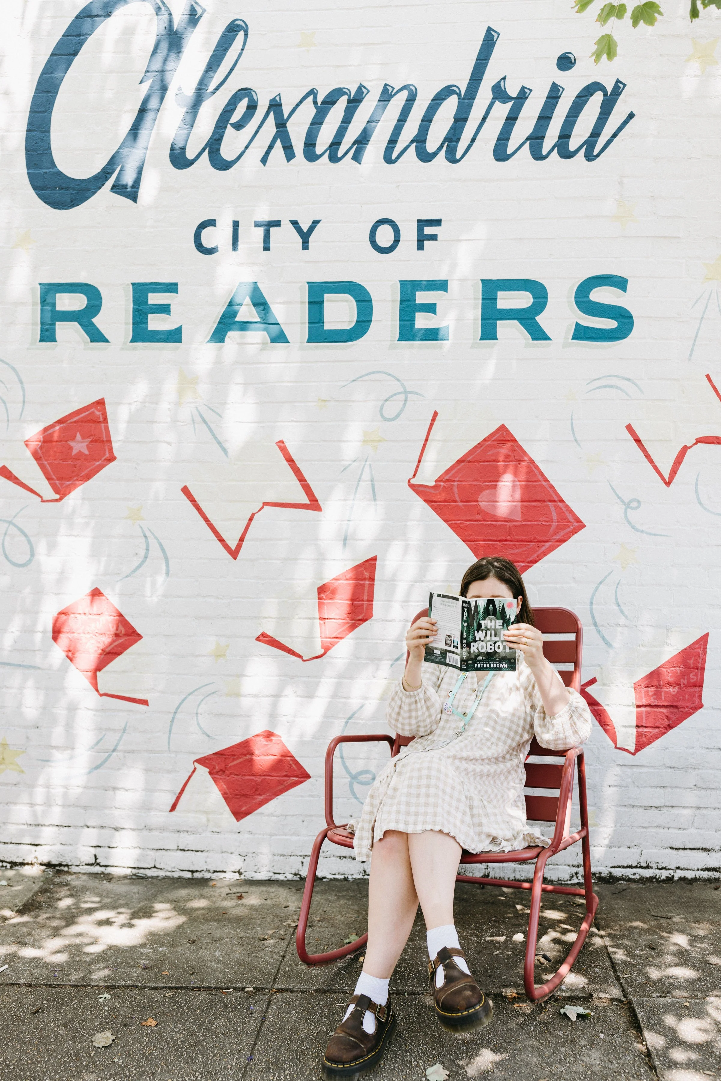 Dive into our 2026 Summer Reading Guides