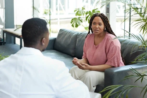 6 Signs of Attachment Trauma in Adults
