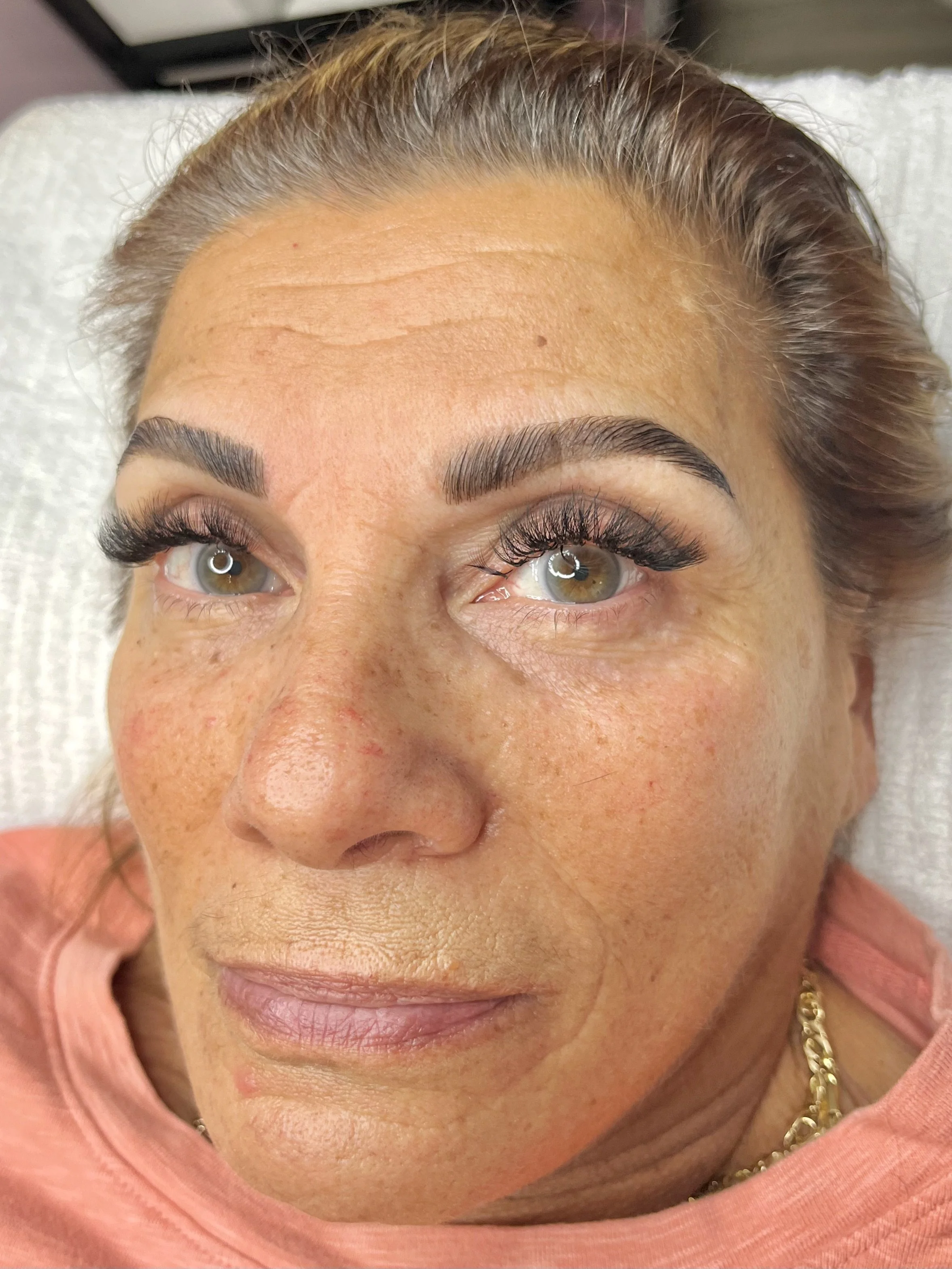Brow Lamination & Shaping & Tint