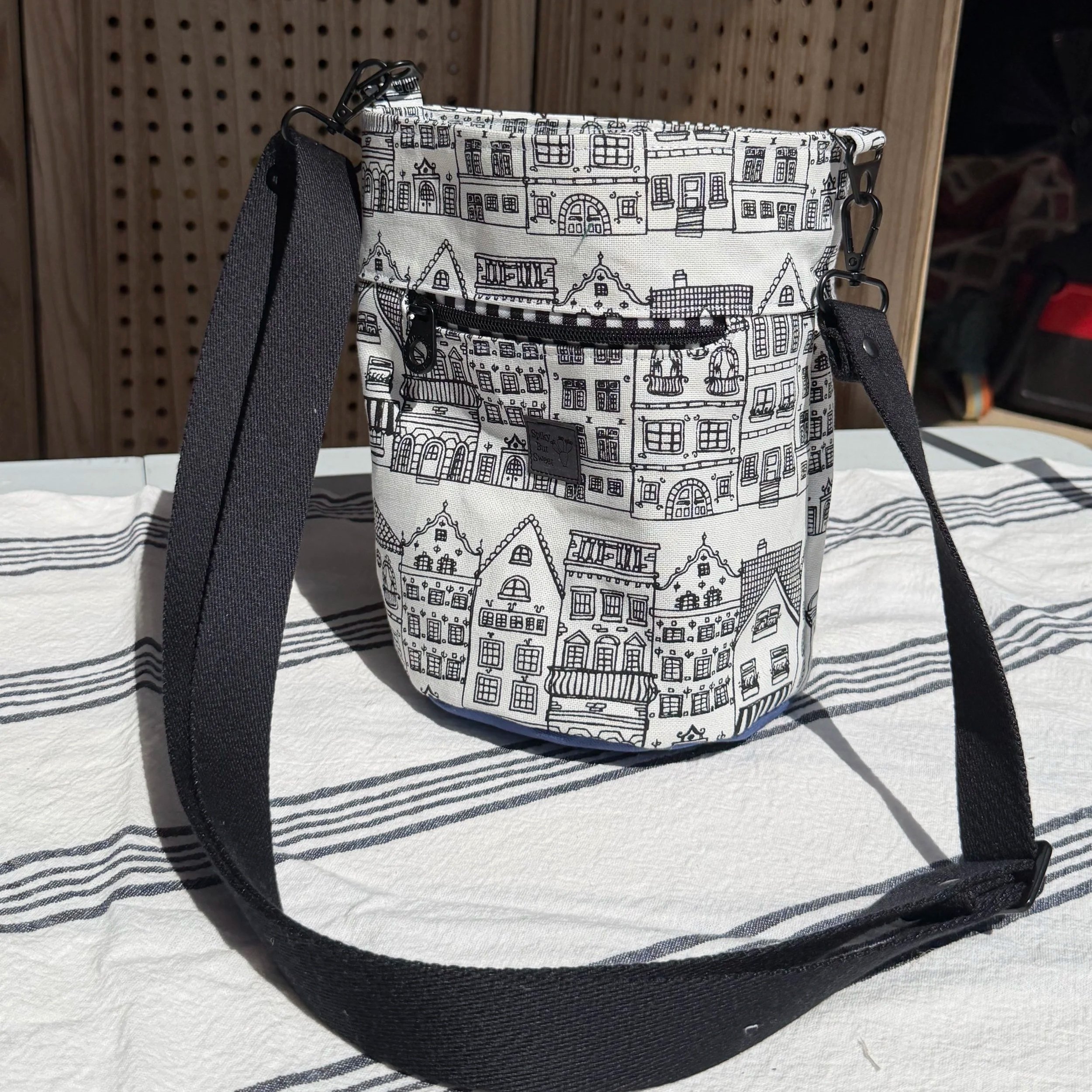 Townie Bucket Bag