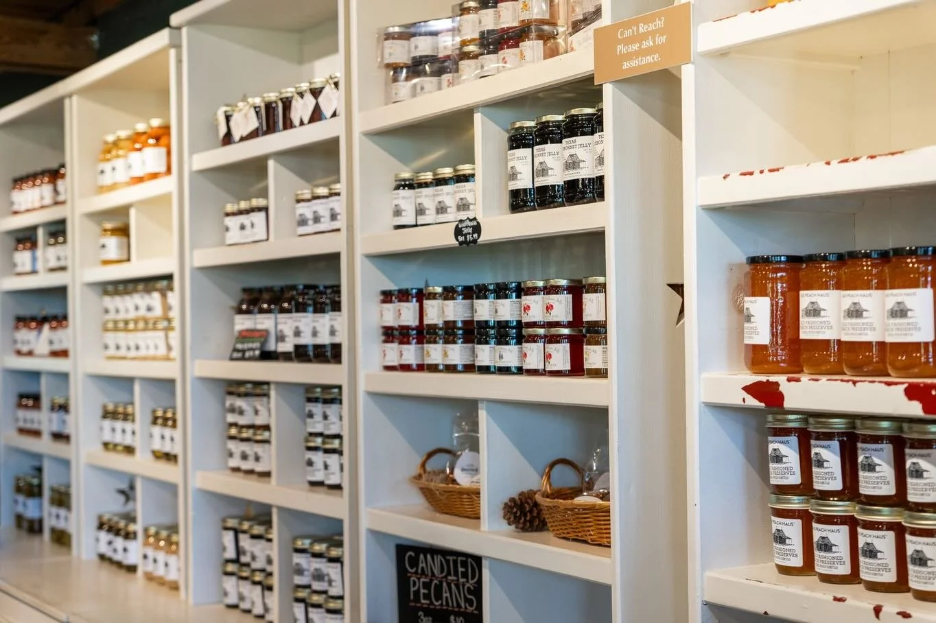 A Fredericksburg classic: Jelly from Das Peach Haus, crafted by the team at Fischer &amp; Wieser. Sweet, bold, and just the right amount of nostalgic&mdash;it&rsquo;s one of our favorite local treats.

If you&rsquo;re heading to Fredericksburg soon, 