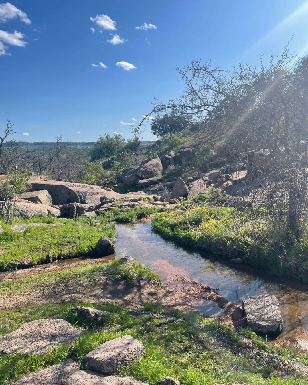 The trails around Enchanted Rock are some of our favorite places to slow down and soak in Hill Country views. From sunrise hikes to quiet afternoon walks, every path offers a new look at this stunning pink granite dome.

If you&rsquo;re planning a Fr
