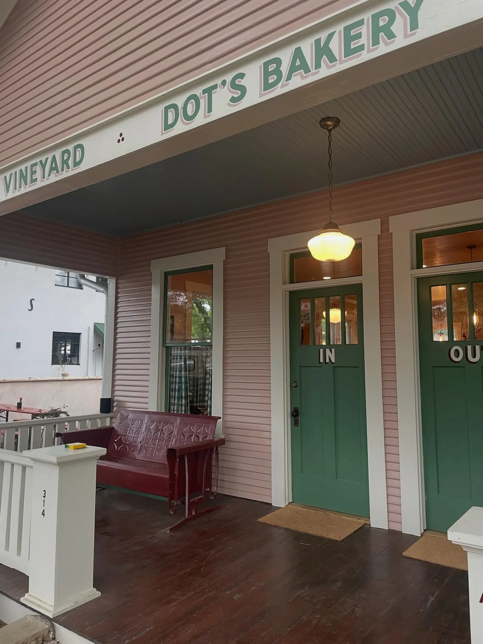 A little Fredericksburg photo dump: morning coffee runs, wildflowers, strawberry picking, picnics, great food, and all the sweet moments in between!