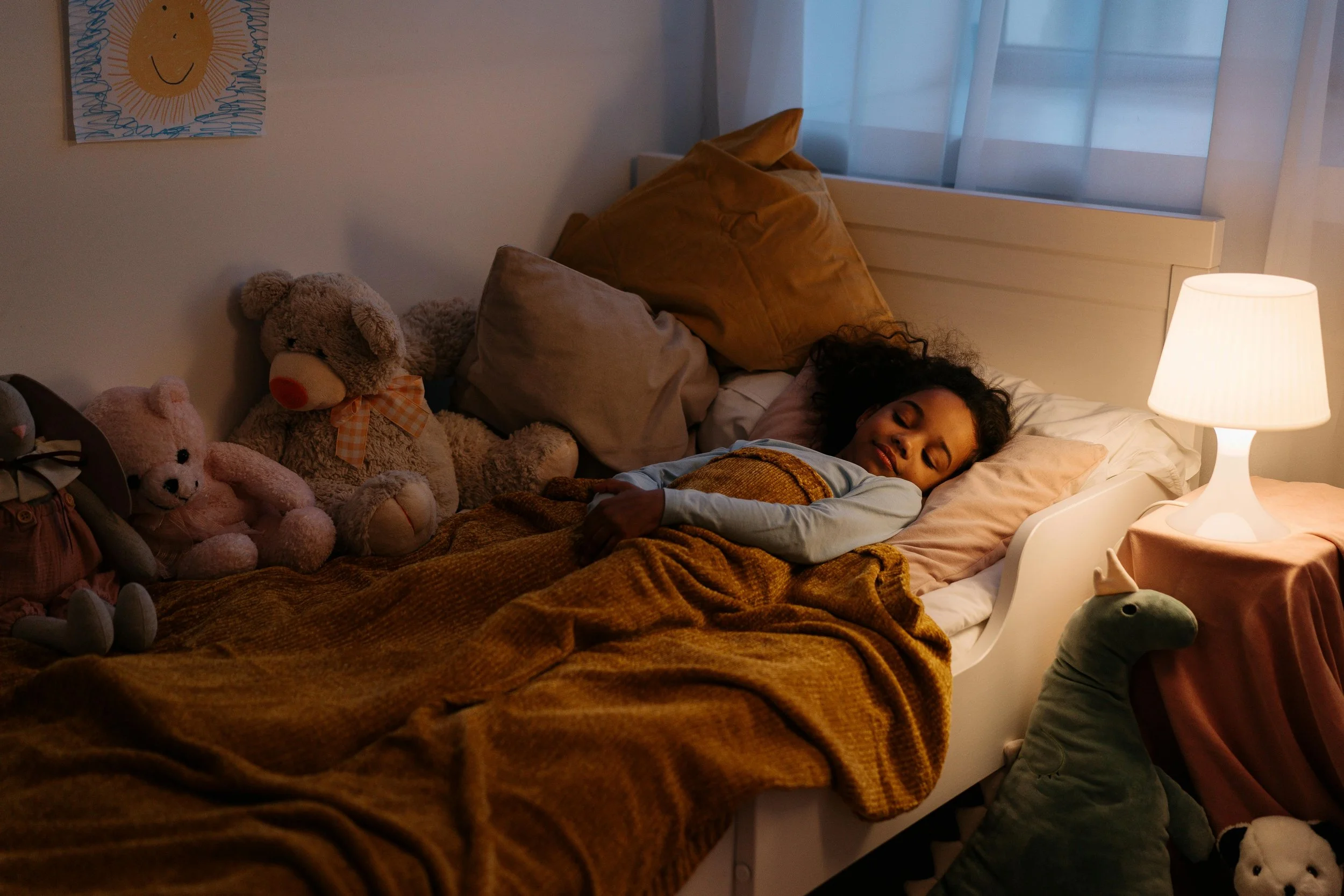 When and How to Transition a Toddler from Crib to Bed
