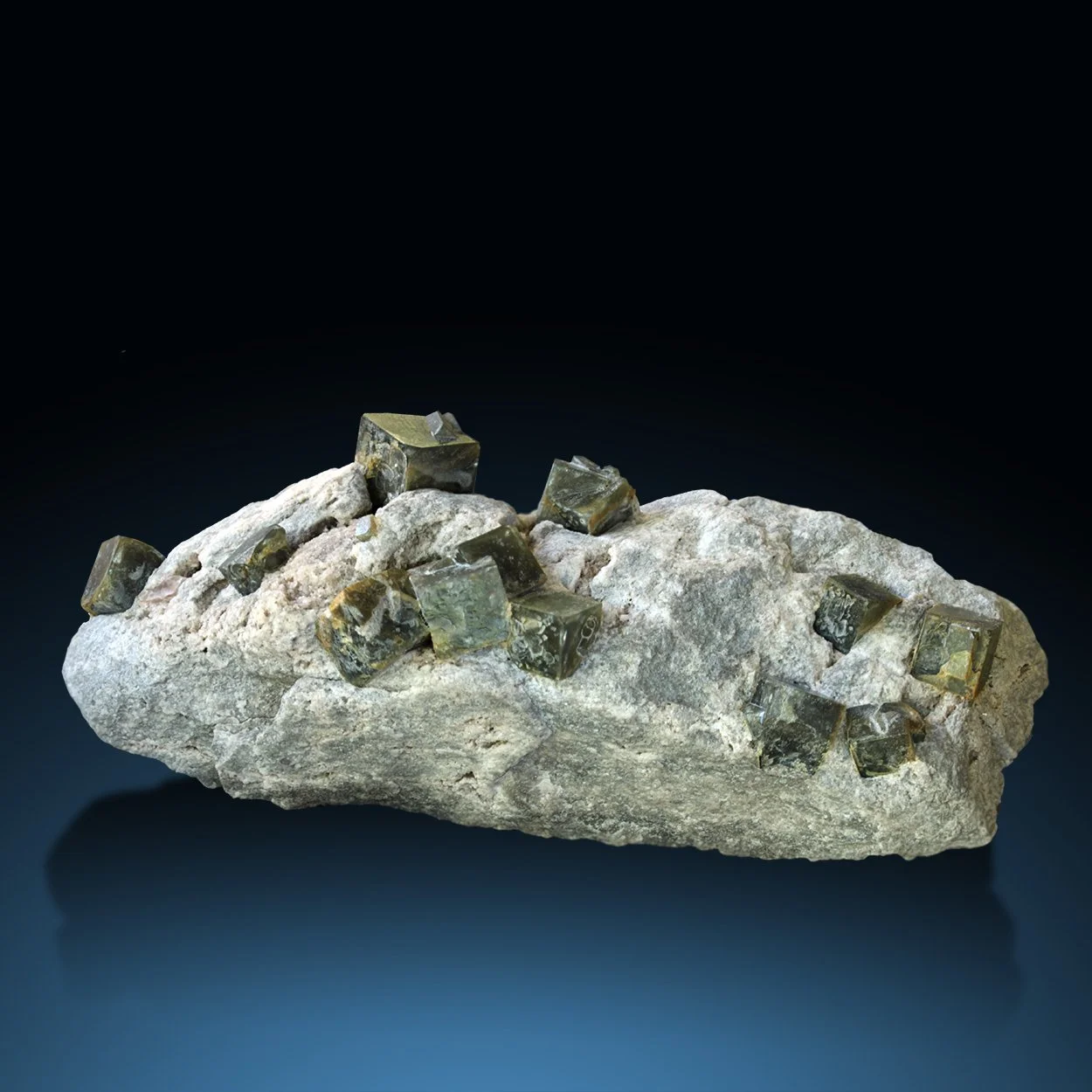 Boracite 118x45x41 Wathlingen ZZFN a copy.jpg