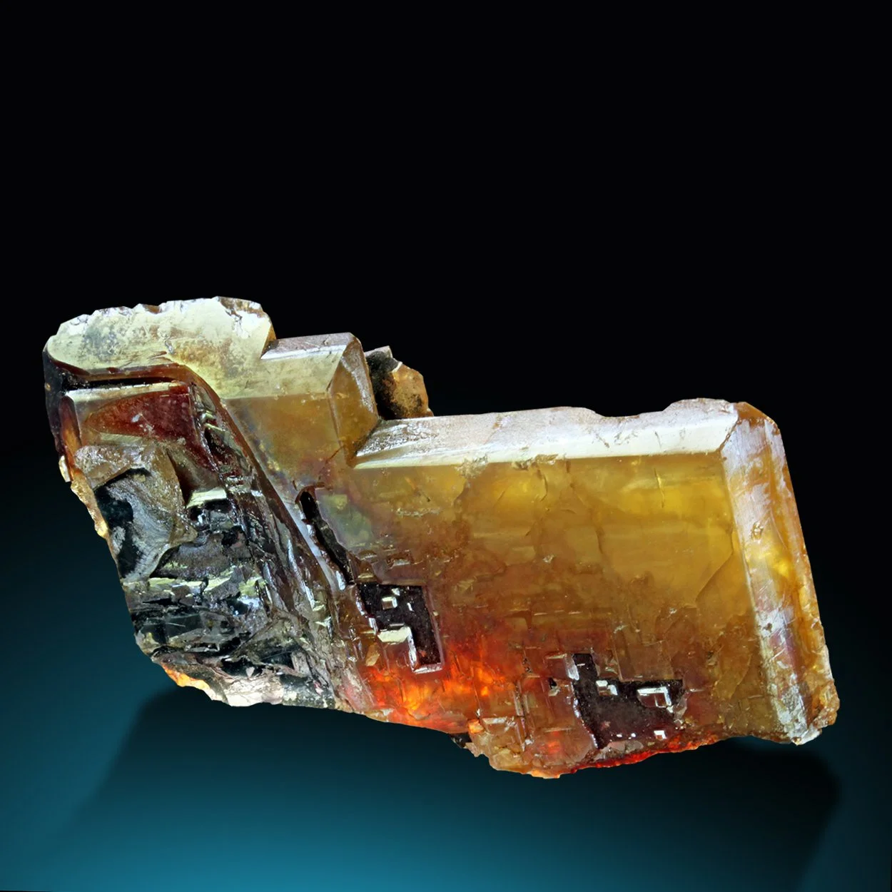 Wulfenite 50x28x7 Tsumeb ZZF.jpg