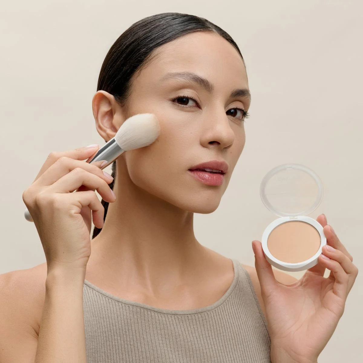 Satin_Compact_Powder.jpg