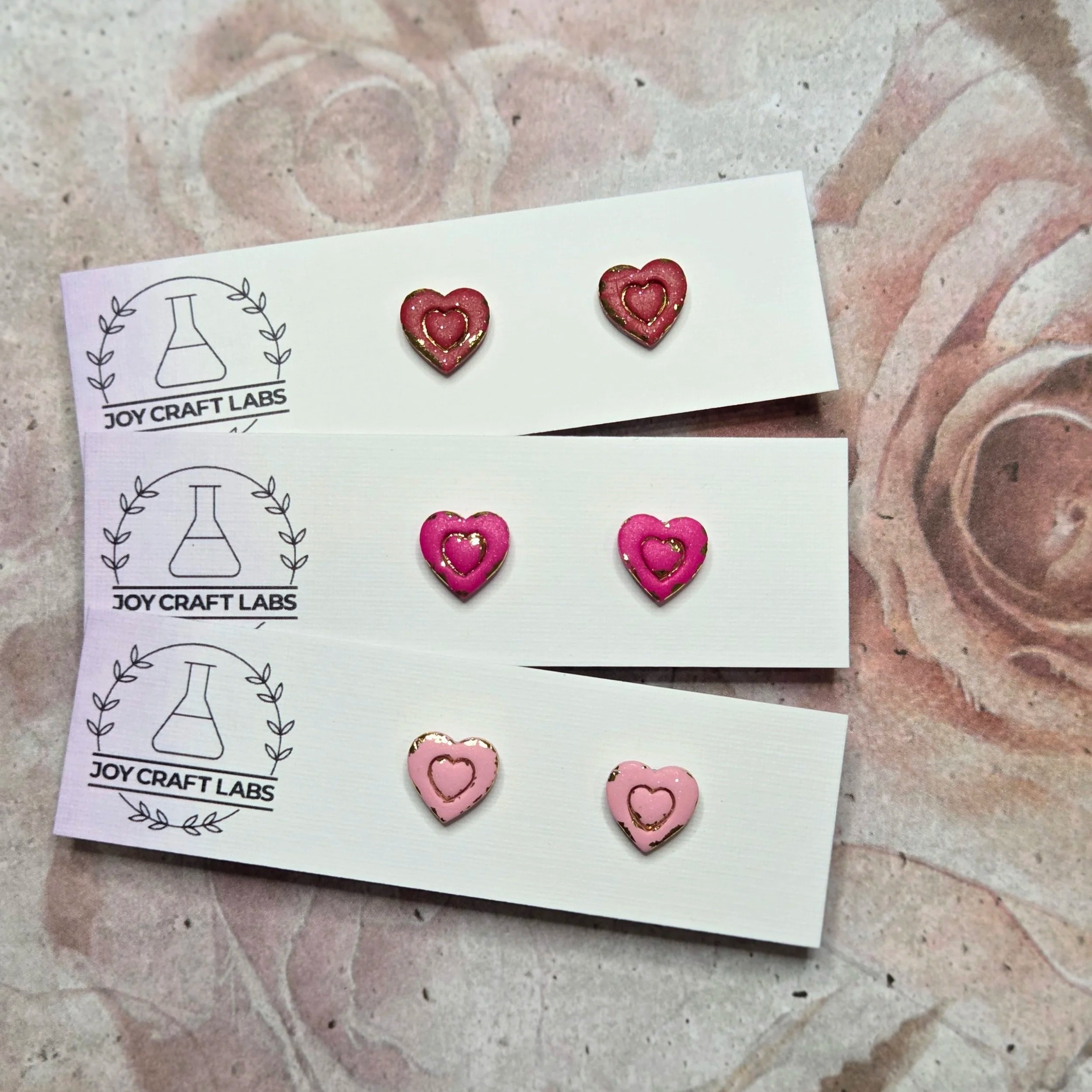 Gold Foil Heart Border Studs