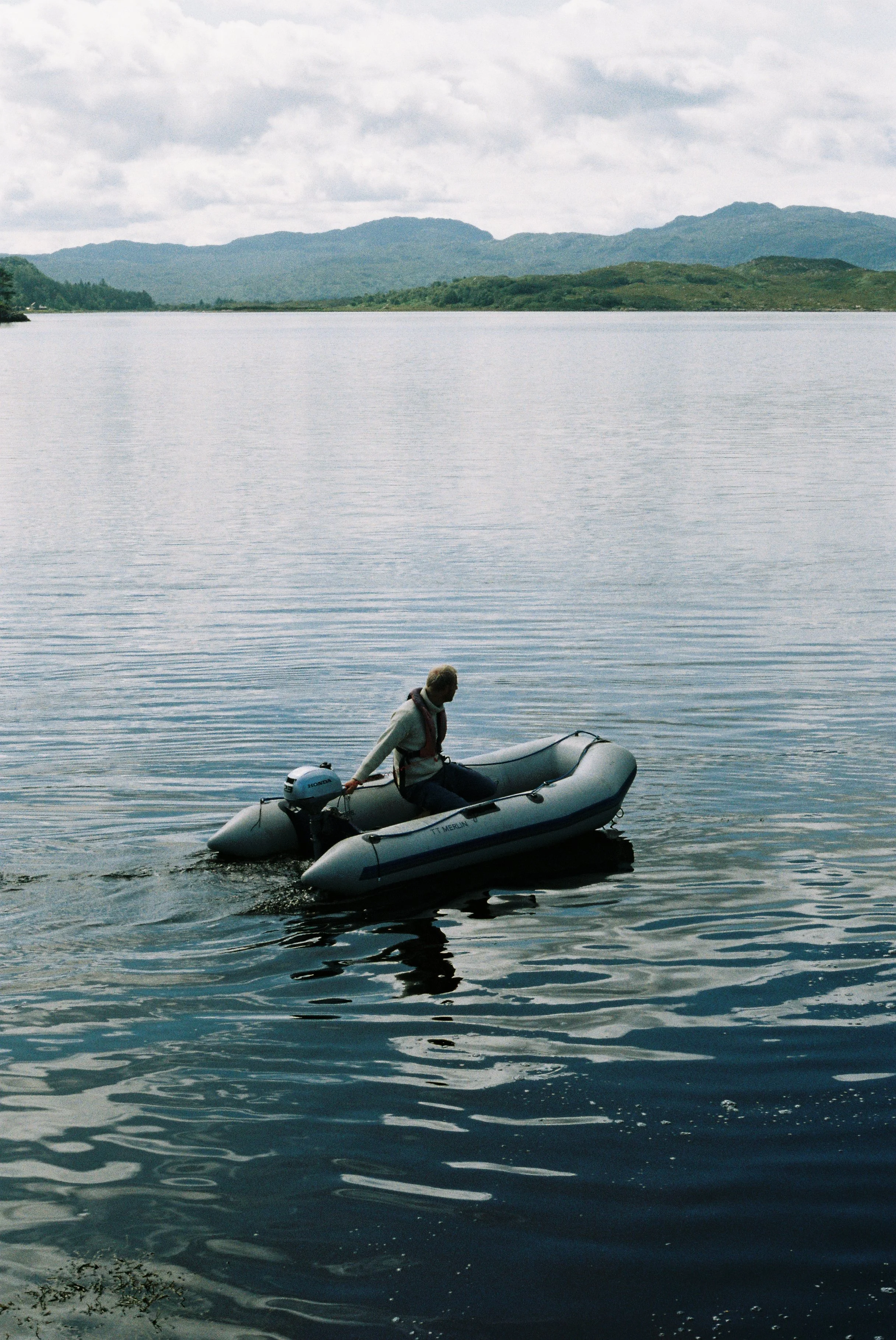 R1-07429-010A.JPG