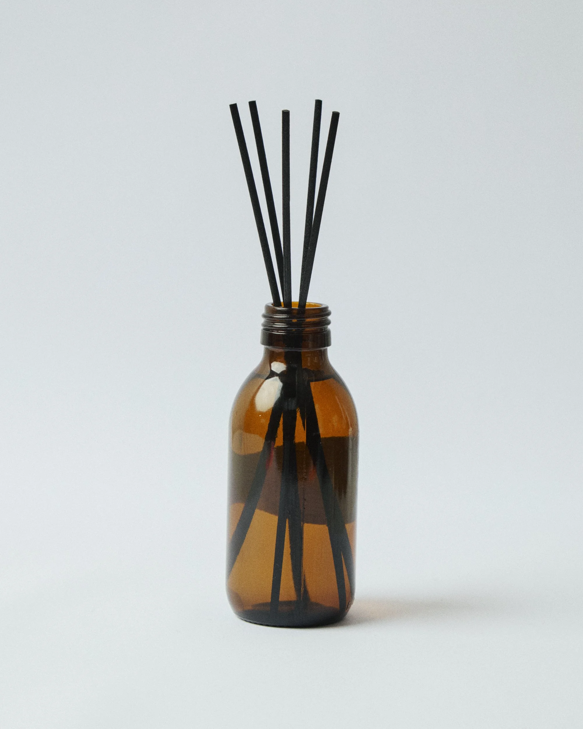 White Label 150ml Amber Glass Reed Diffuser