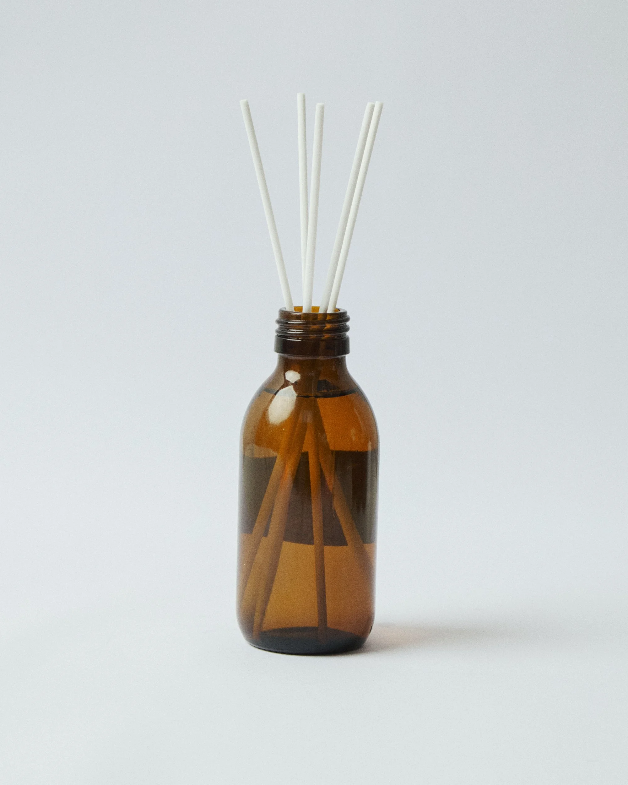 150ml Reed Diffuser White Fibre Reed.jpg