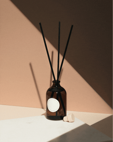 apothecary reed diffuser private label.gif