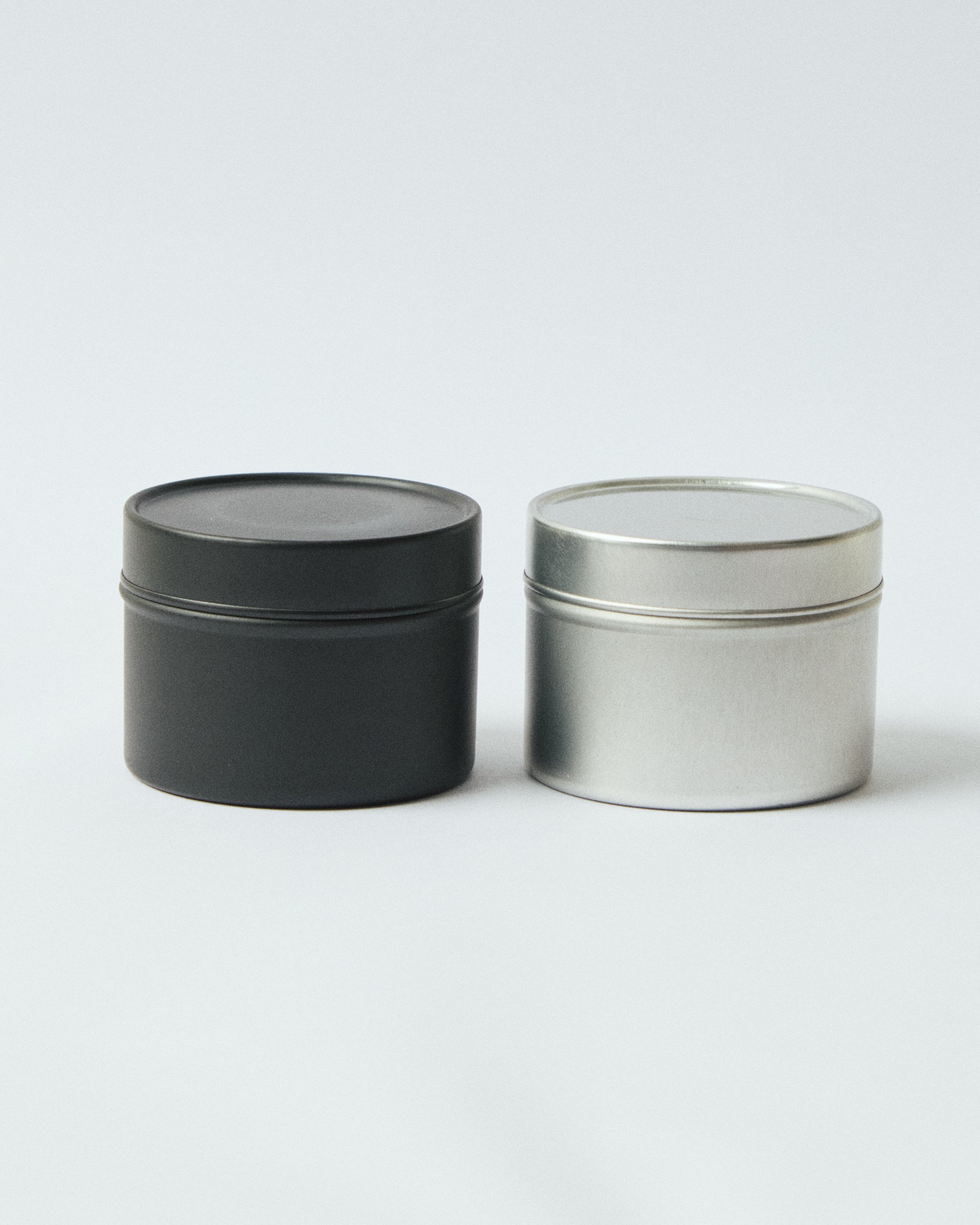 100ml Tin Candle2.jpg