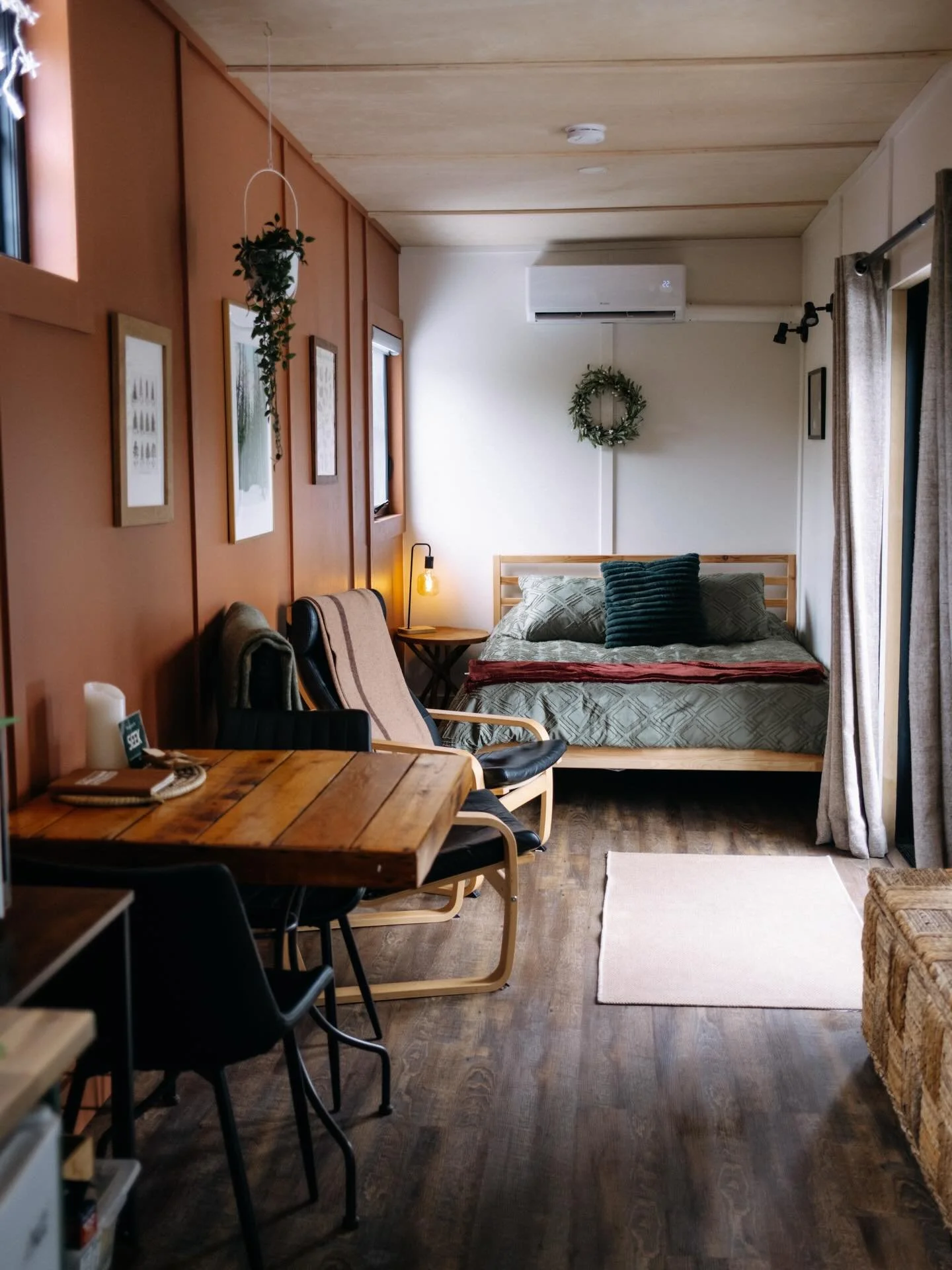 SEEK: built for cold days &amp; cozy nights 🔥 #stayatseek #winter