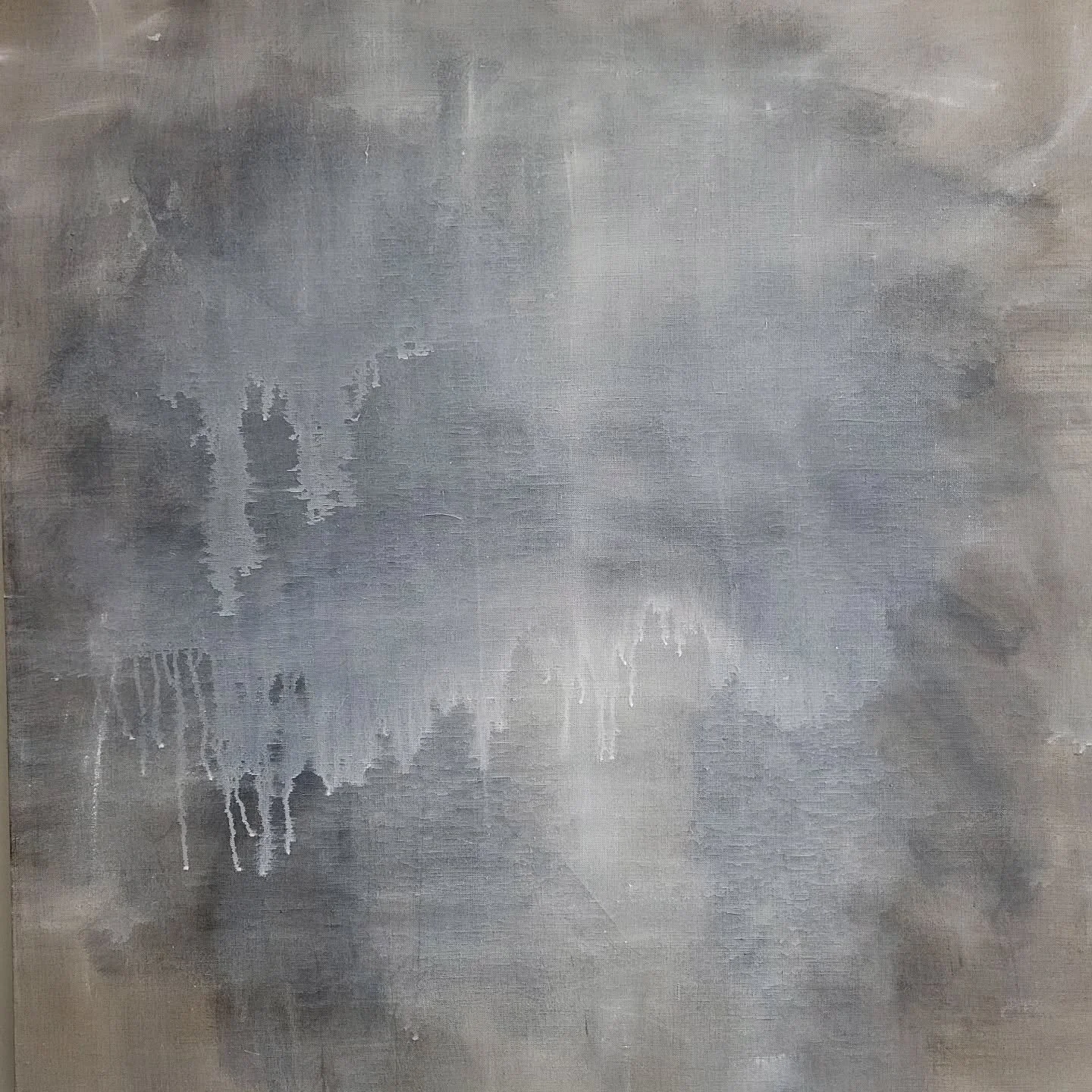 Happy little accidents dripping down the linen 😊