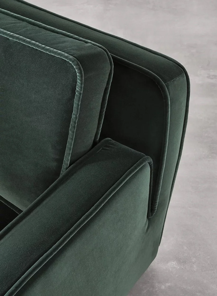 Hector sofa 04-915x1245@2x.jpeg