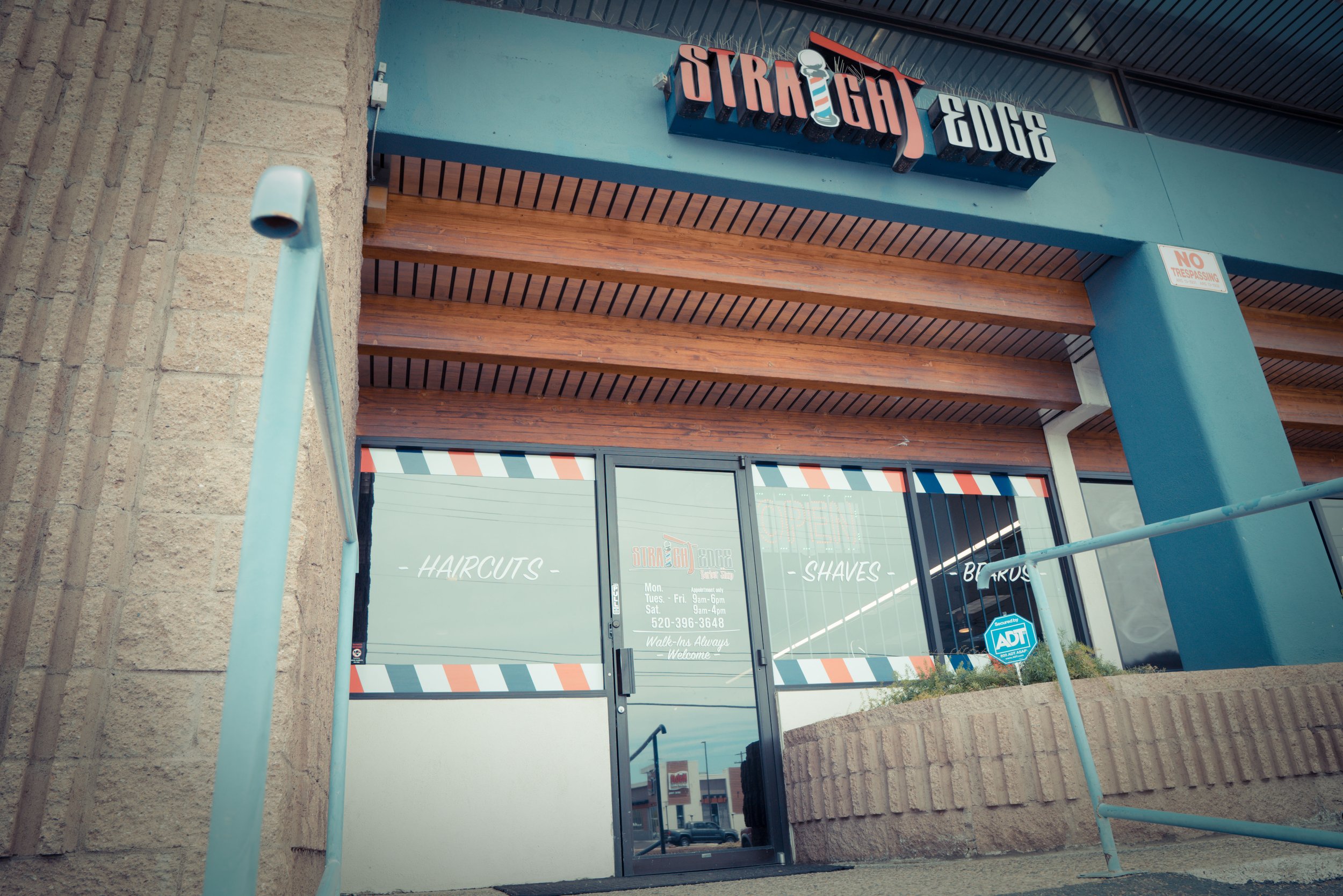 Straight Edge Barber Shop