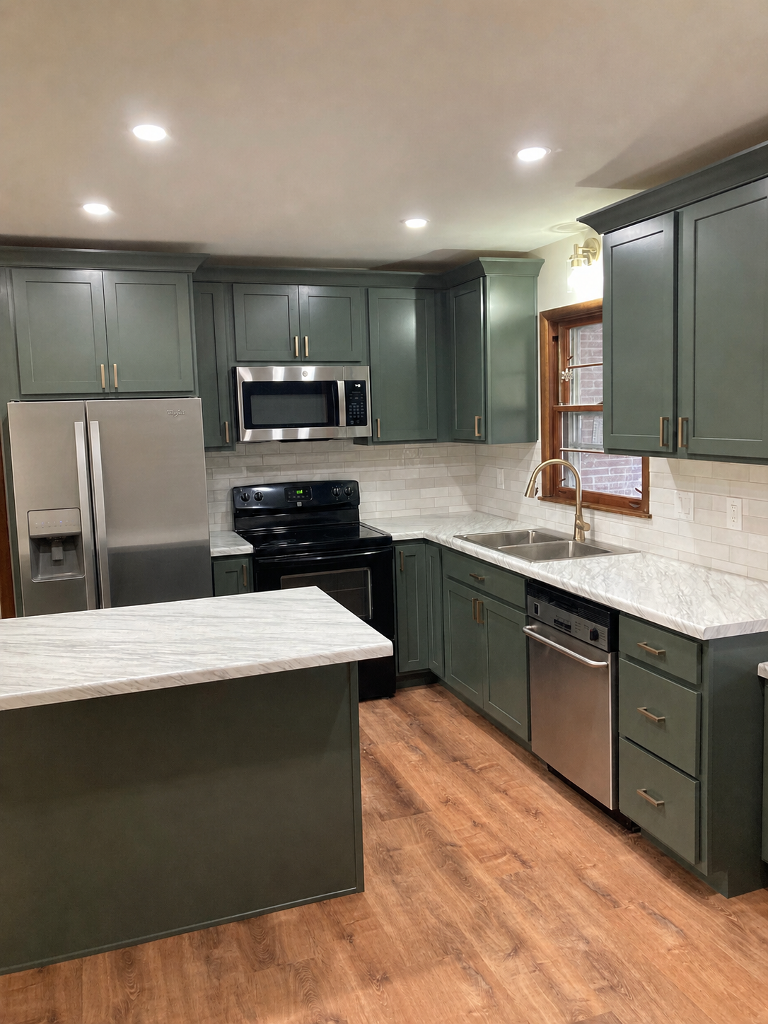 Full Kitchen from Entryway