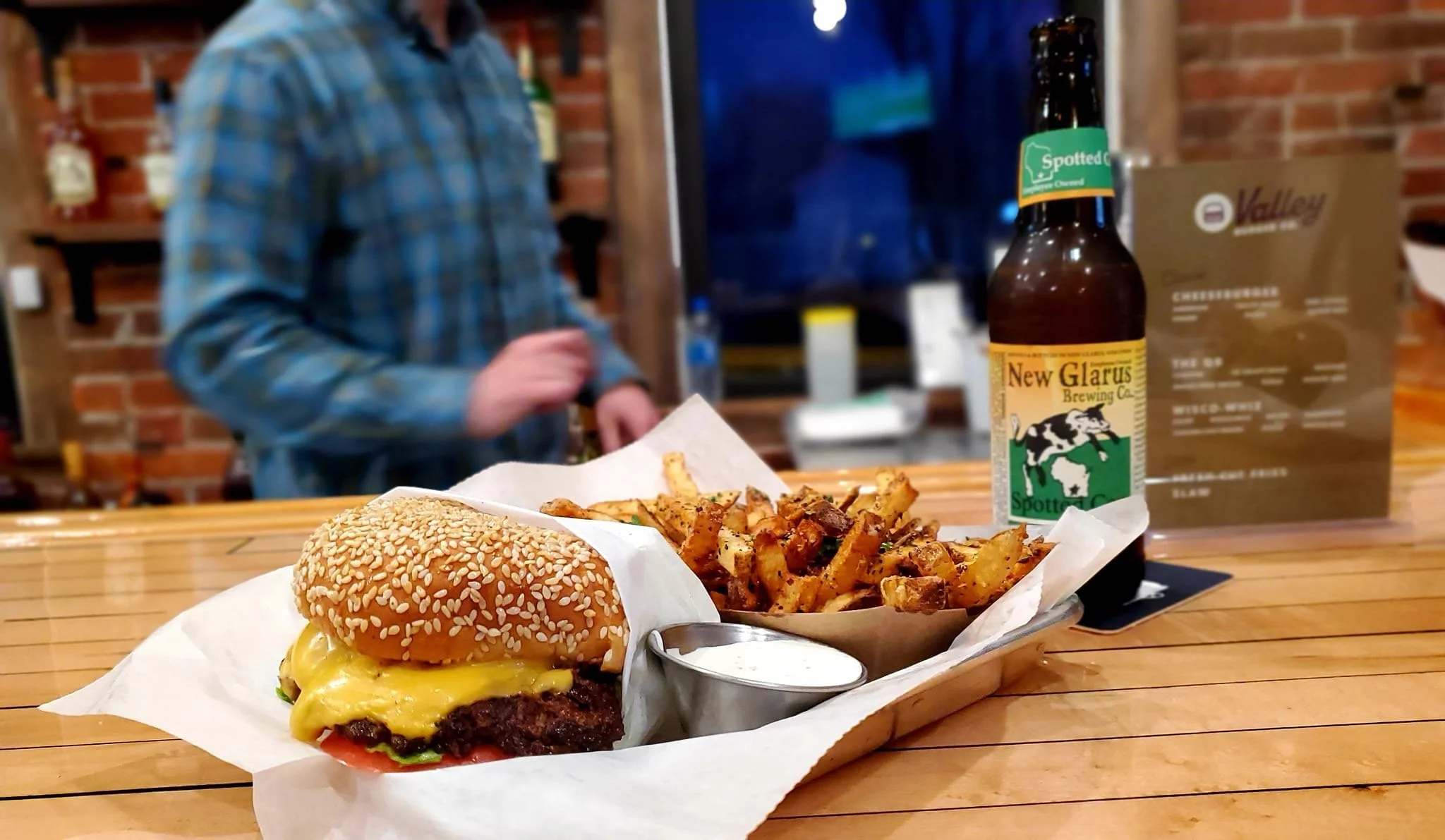 Valley Burger Co. Craft Burgers, Beers & Cocktails Eau Claire