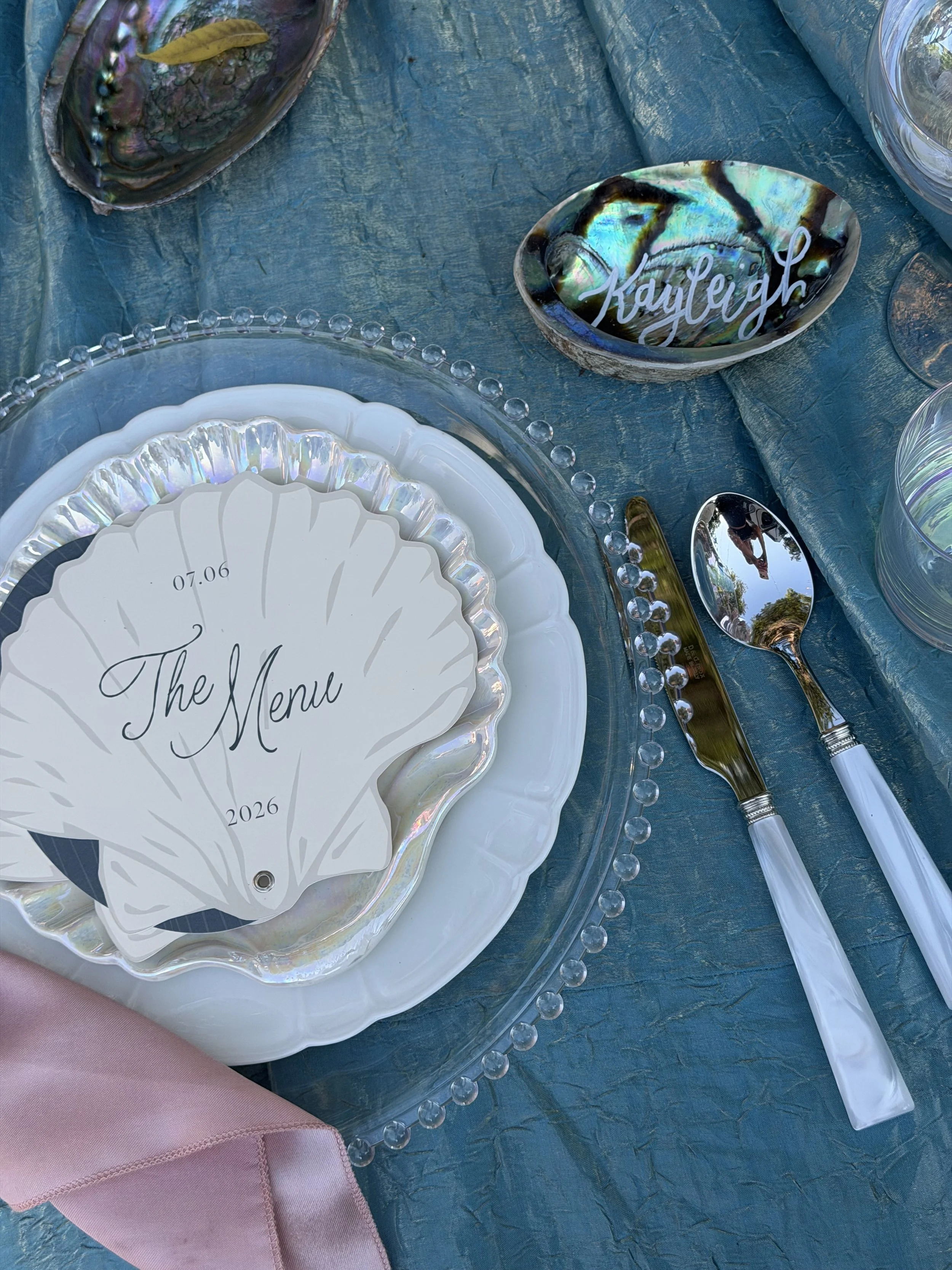 Wedding Buffet vs. Plated Dinner: Which Is Right for Your Wedding?