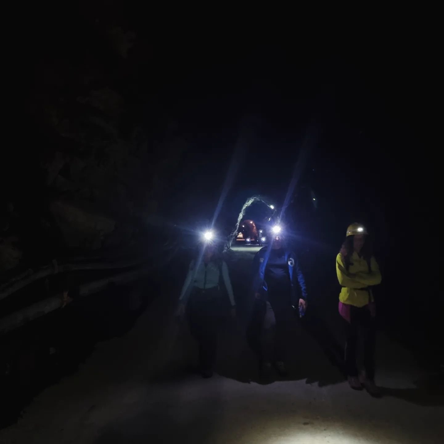We went down #underground, 
where silence and darkness reign today. 
That wasn't the case not long ago. 
Drilling machines, iron wheels squeak on railway tracks, mechanical shovels, compressors, dust and sweat. 
In the name of important projects, Lul