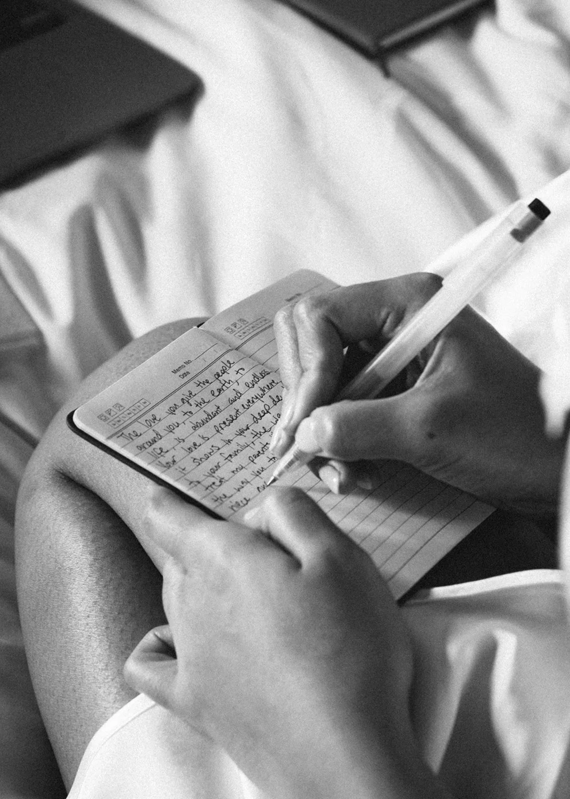 Bella Genovesi Photography - Roselyn + Julian Wedding 10.18.25 - 1 Getting Ready-34.jpg