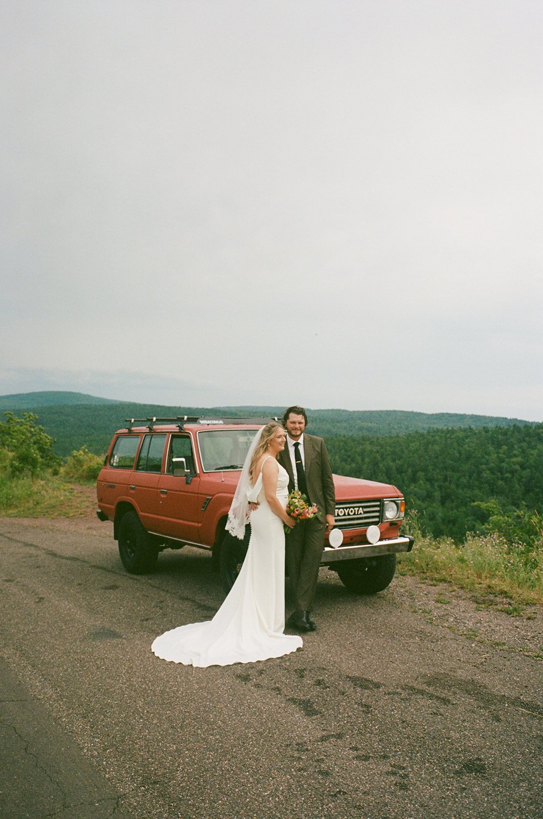 Bella Genovesi Photography - Kaitlin + Hayden Wedding 8.9.25 - 2 First Look + Bridals-34.jpg