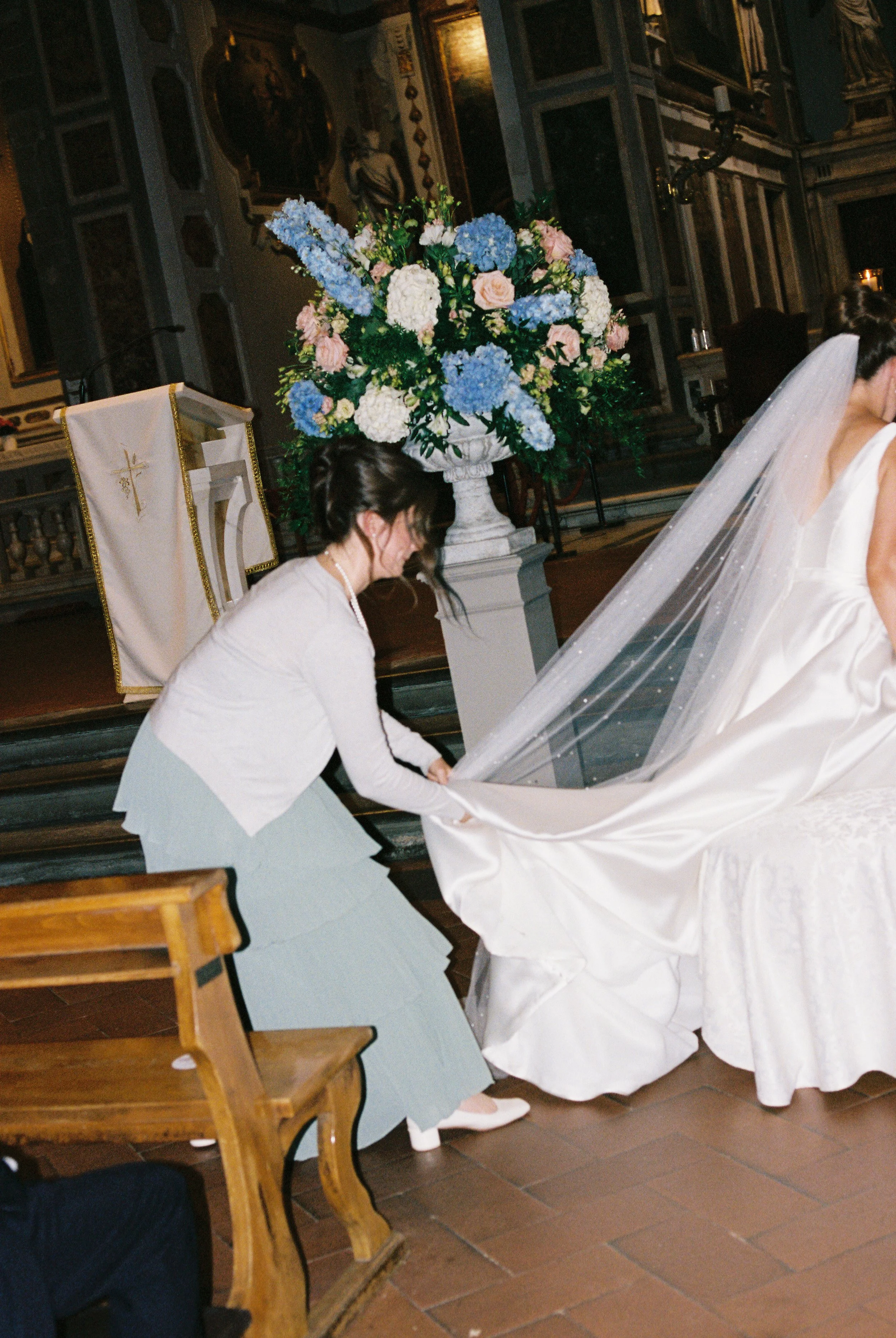 Kelsey + Daniel Wedding FILM.BellaGenovesiPhotography-140.jpg