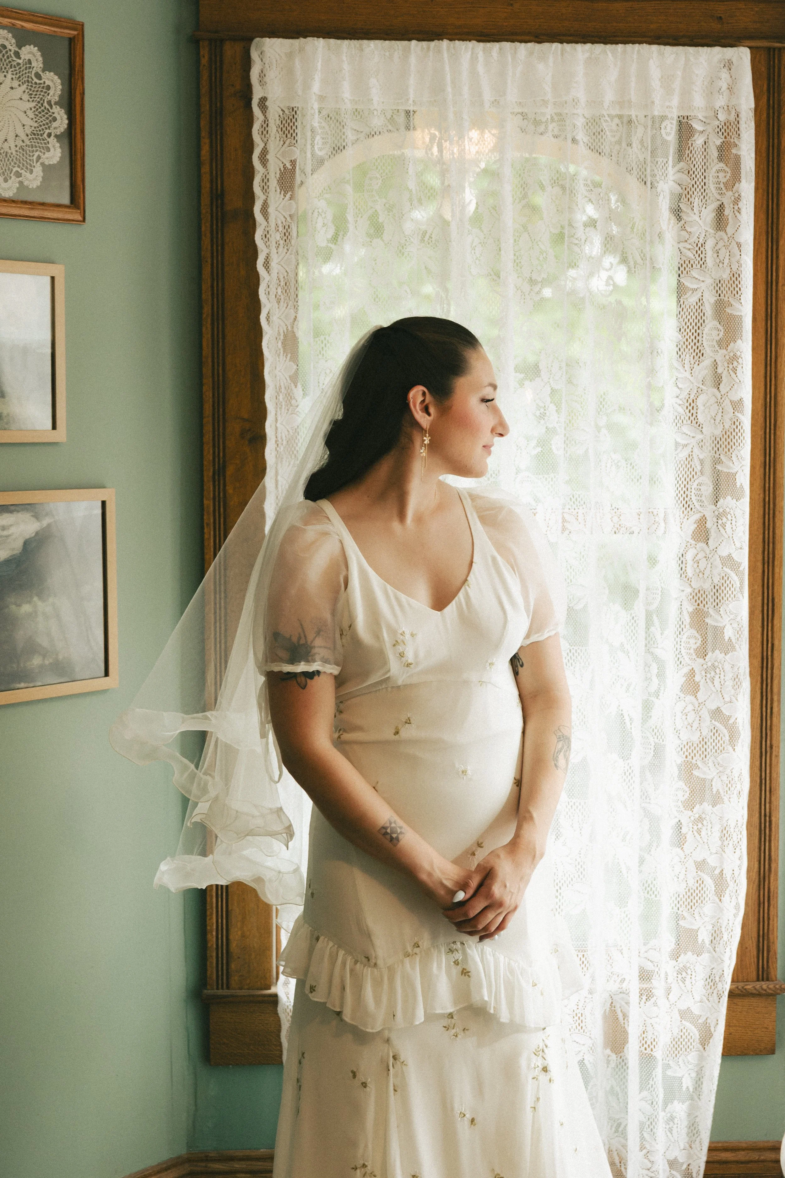 Bella Genovesi Photography - Colleen + Ian Wedding 9.19.25 - 1 Getting Ready-86.jpg