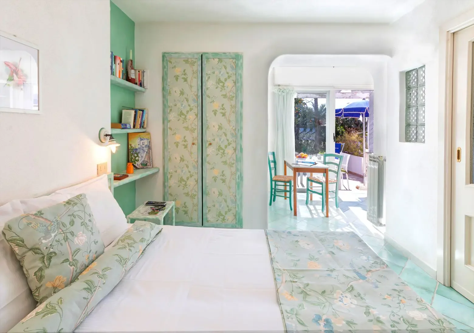 Room 5.webp