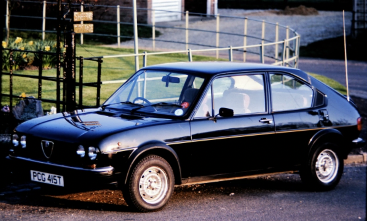 Alfasud ti side view