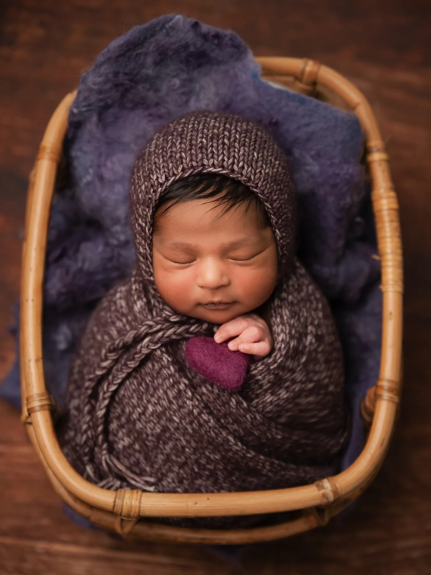 Have you ever had a newborn session done?? #nycnewbornphotographer #newbornphotoshoot #newbornphotos #nycphotographer