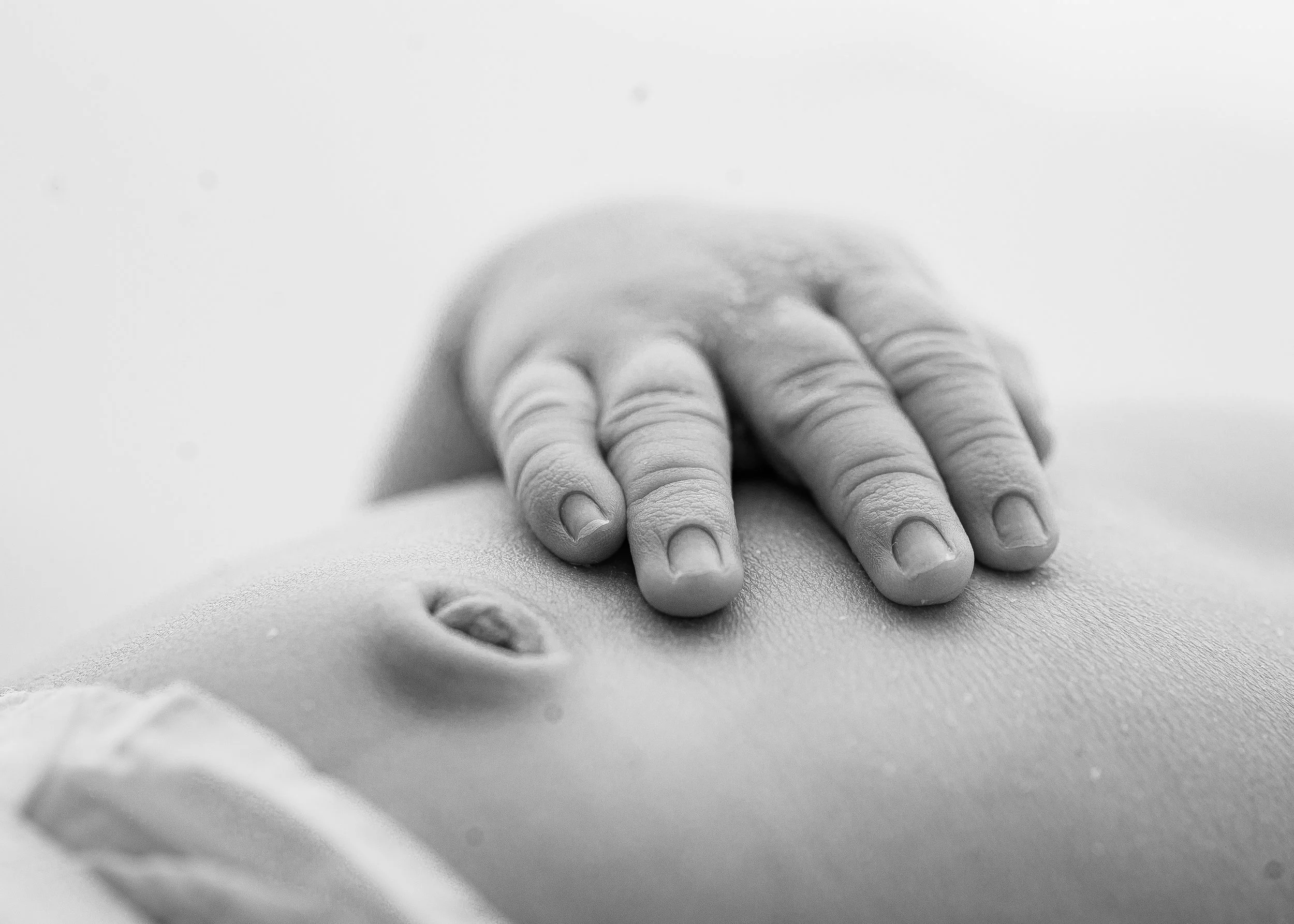 lifestyle newborn photography Rhode Island