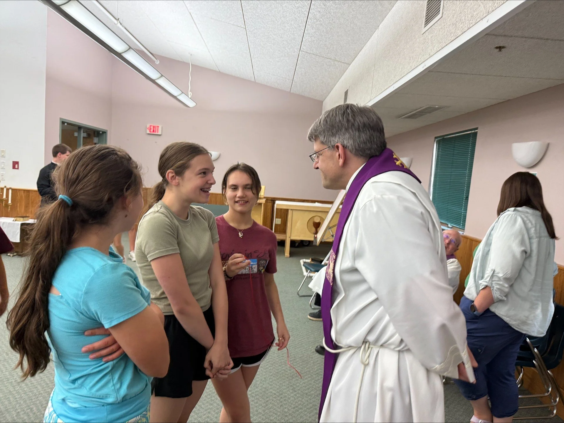 campers-with-fr-bob-2.jpg
