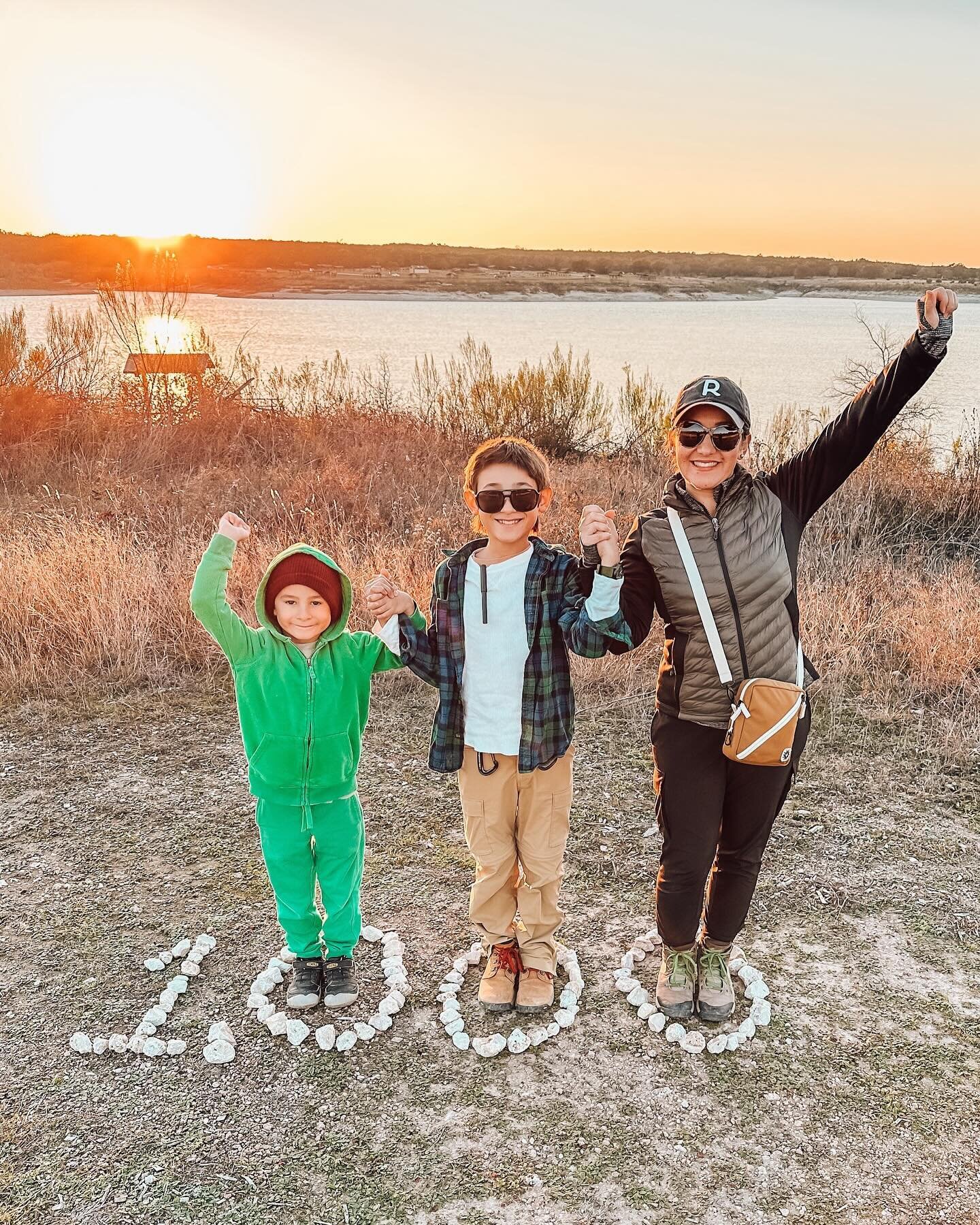 𝑨 𝒕𝒓𝒂𝒄𝒌𝒆𝒅 𝒏𝒖𝒎𝒃𝒆𝒓 𝒈𝒓𝒐𝒘𝒔. 🌳

We jumped on the 1,000 hours outside bandwagon in 2020 and started spending more time outdoors.  The first year we tracked our hours was 2021; we didn&rsquo;t hit our 1,000-hours outside goal but spent m