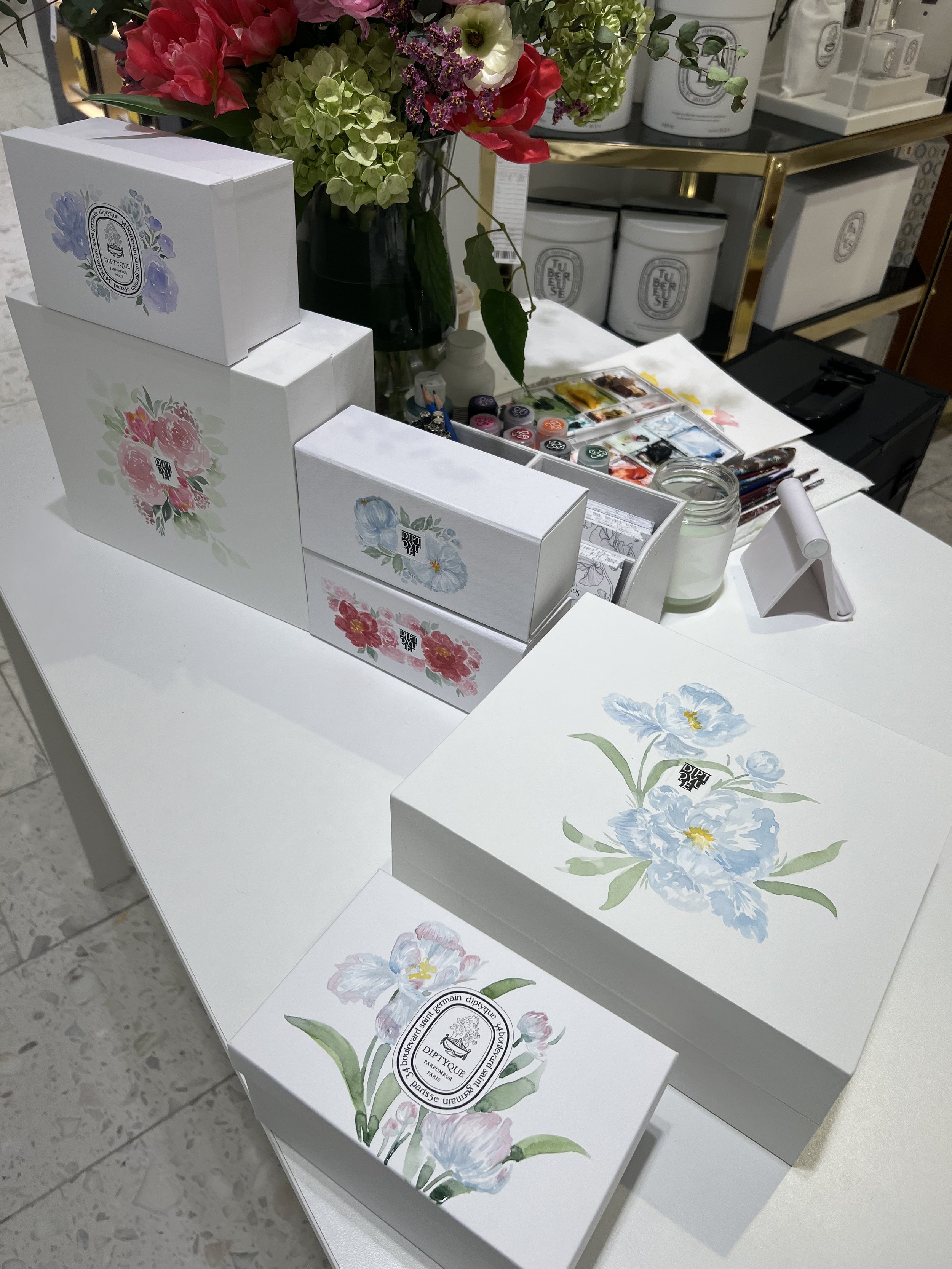 hand-painted-luxury-candle-boxes-for-montreal-retail-experiential-marketing-event.jpeg