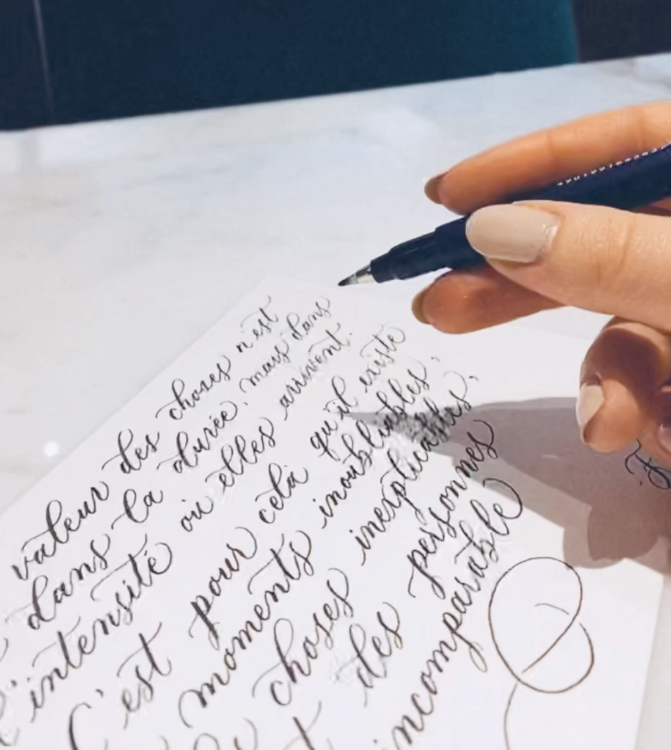 personalized-calligraphy-cards-at-tiffany-co-montreal.png