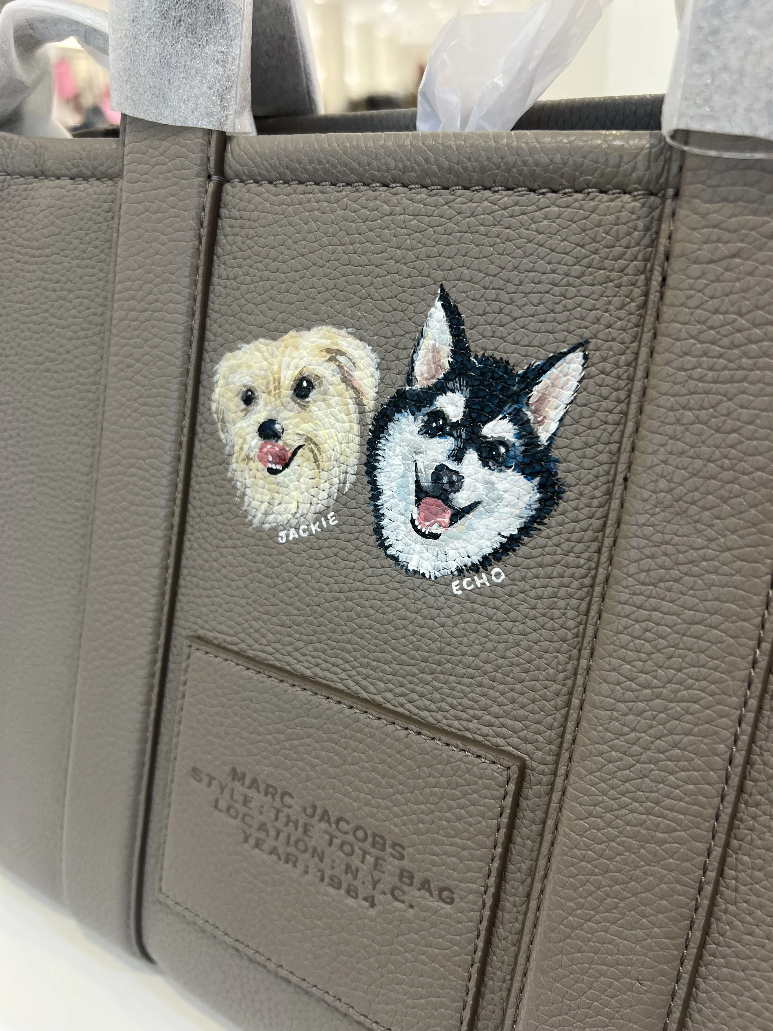 hand-painted-portrait-of-two-dogs-on-leather-handbag.jpeg