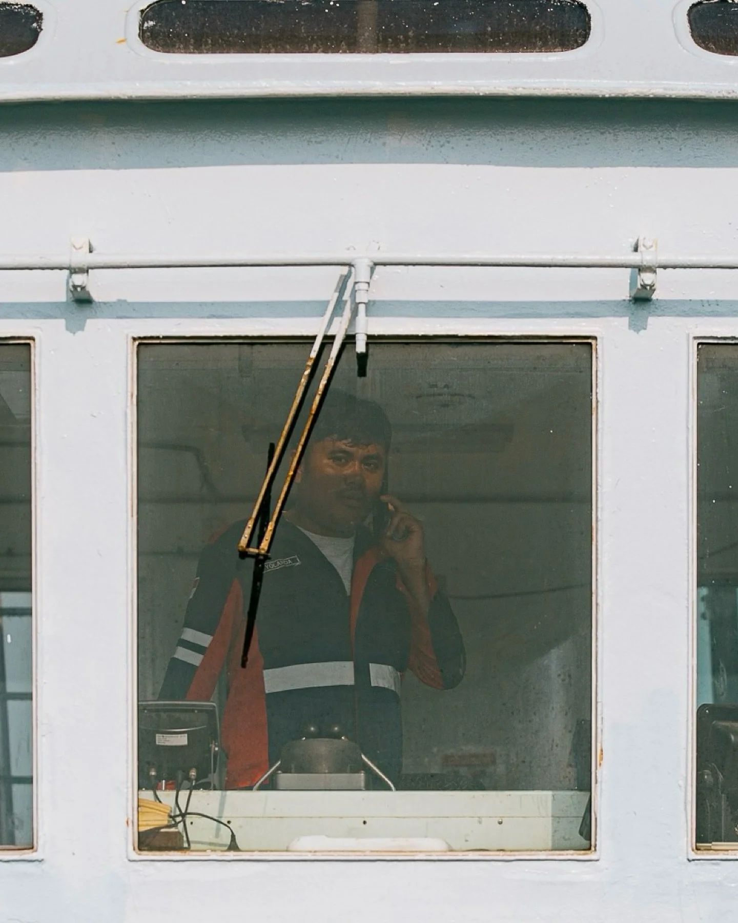 Strolling around the dust of shipyard, full of metals! 
.
.
#shipyard #documentaryphotographer #editorialassignment #reportagespotlight