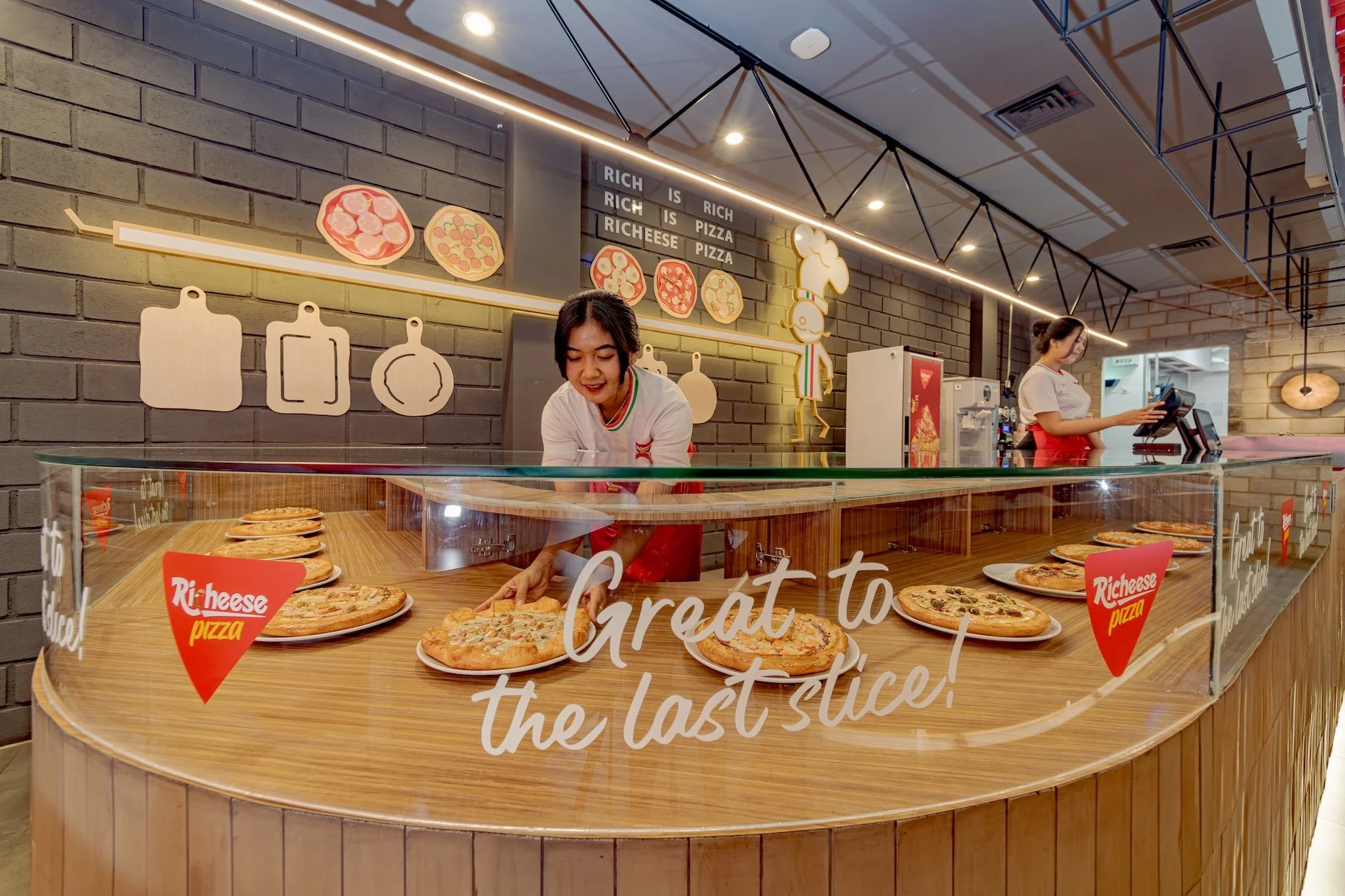 Richeese Pizza Buah Batu Bandung