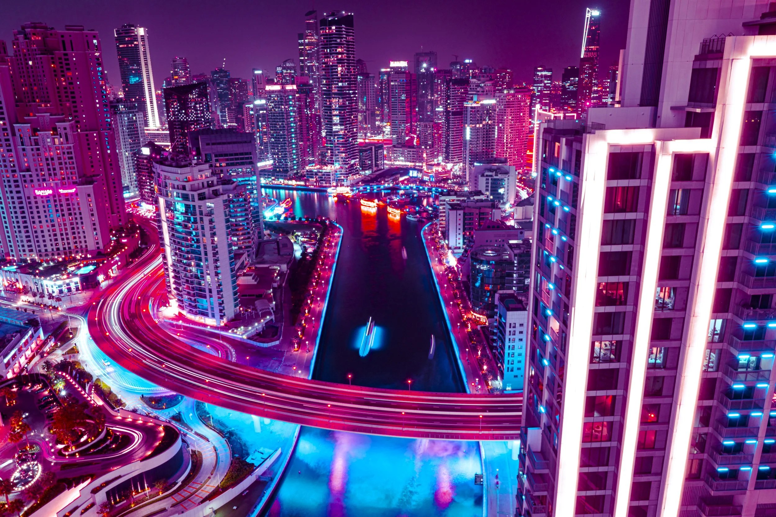 2055 Dubai Marina.jpg