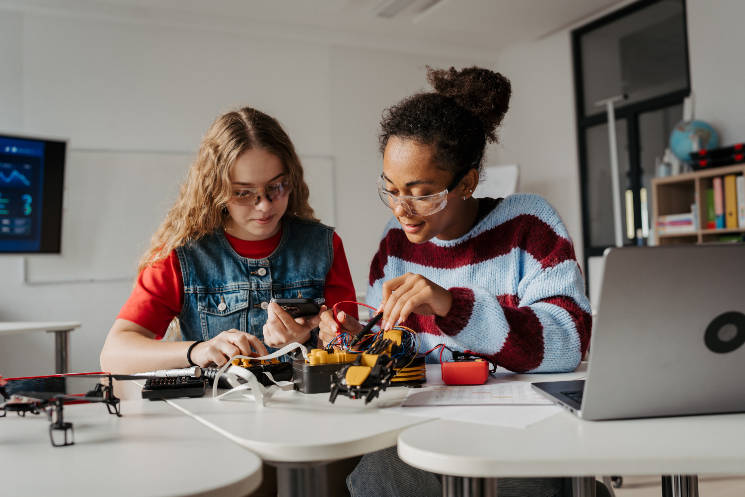 Preparing for a STEM Major: A Strategic Guide for High School Students